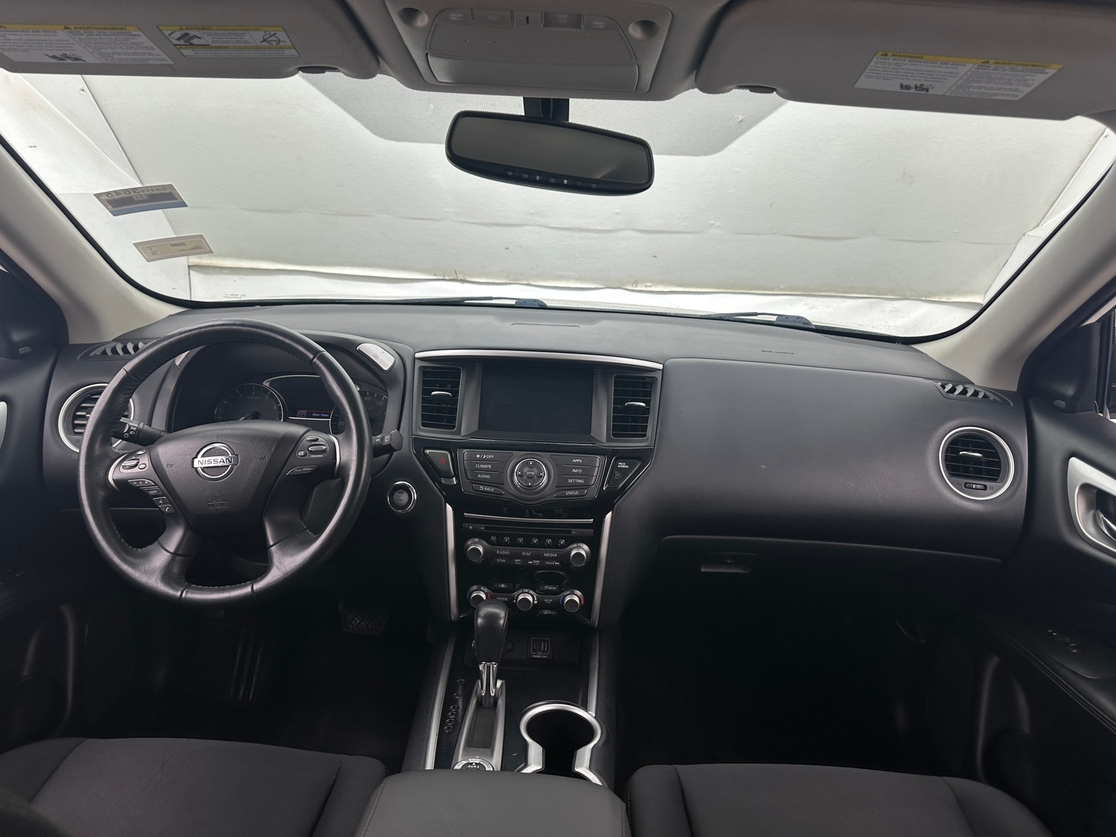 Thumbnail: 2020 Nissan Pathfinder - 3