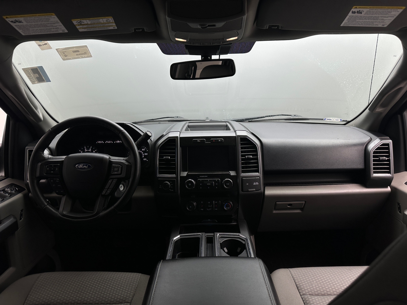 Thumbnail: 2020 Ford Econoline - 3