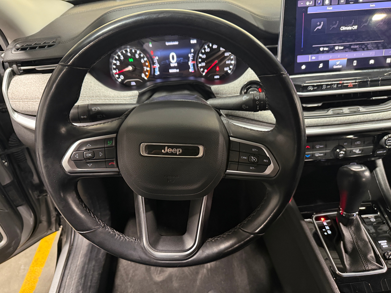 Thumbnail: 2022 Jeep Compass - 4