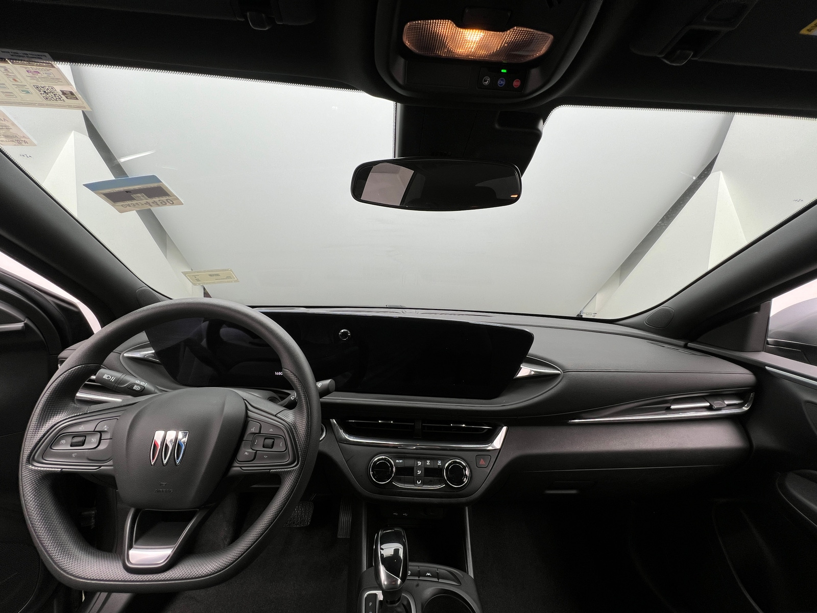 Thumbnail: 2025 Buick Envista - 3