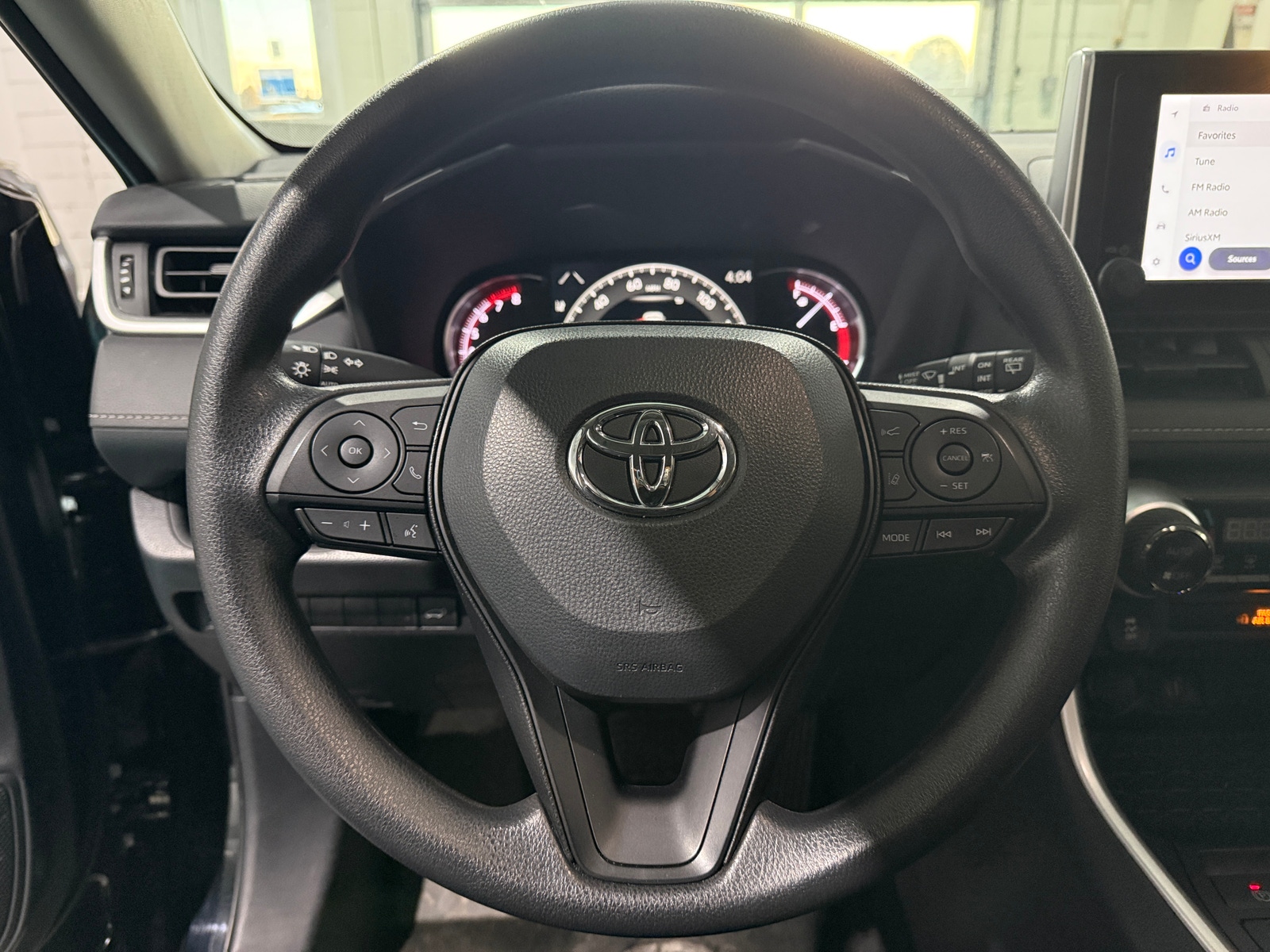 Thumbnail: 2025 Toyota RAV4 - 5