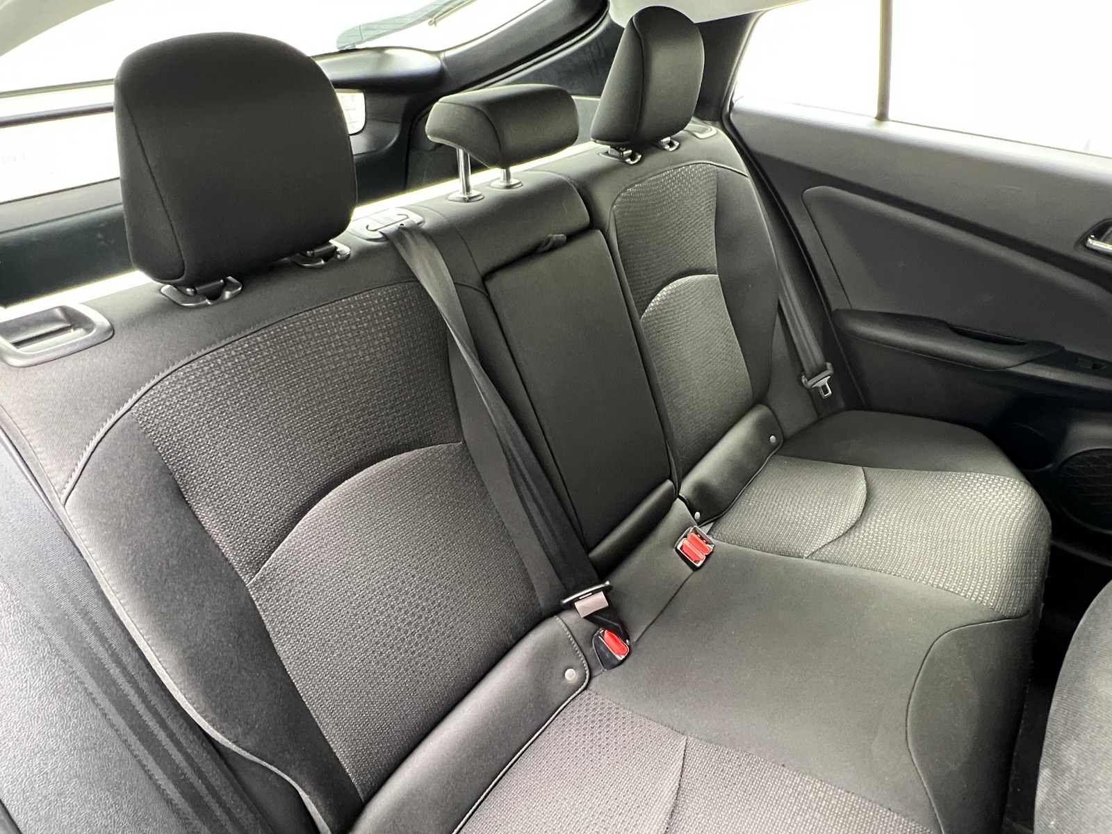 Thumbnail: 2020 Toyota Prius - 6