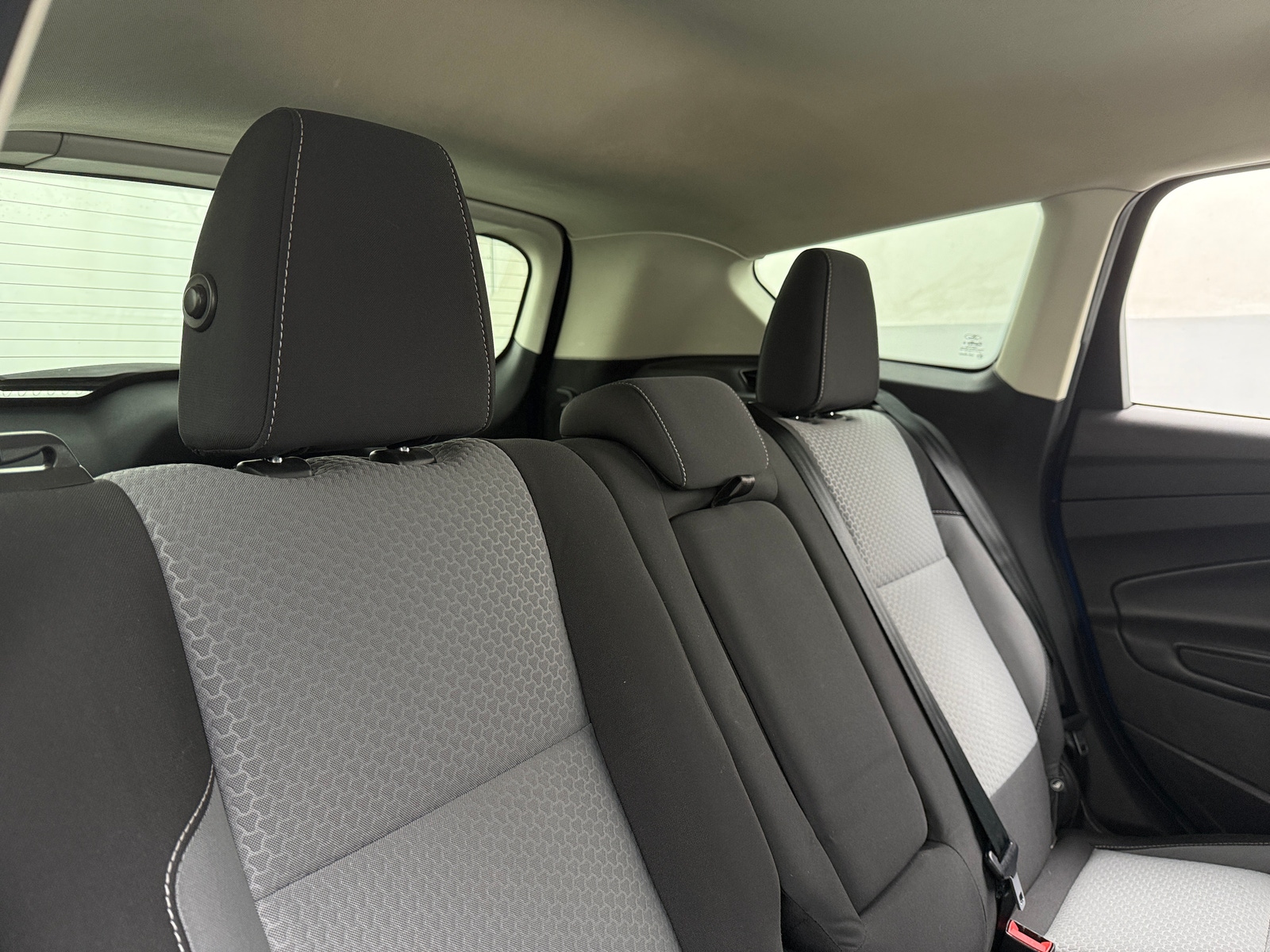 Thumbnail: 2017 Ford Escape - 6