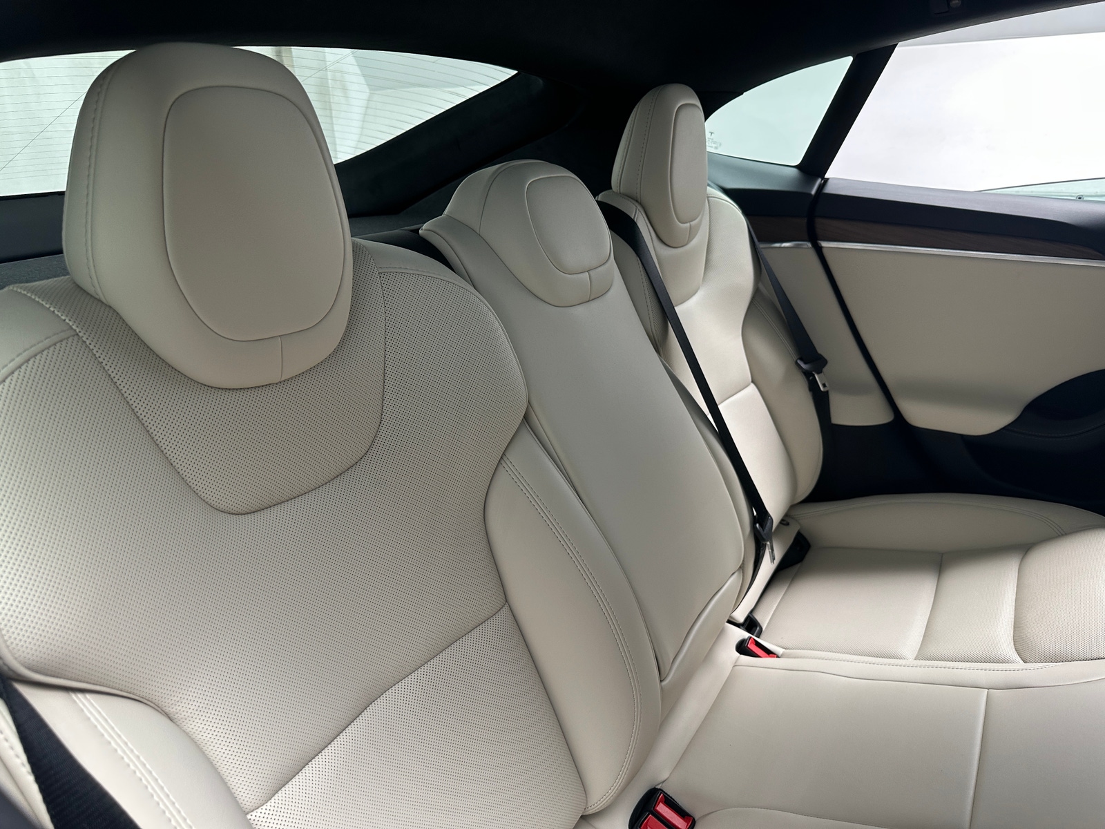 Thumbnail: 2023 Tesla Model S - 5