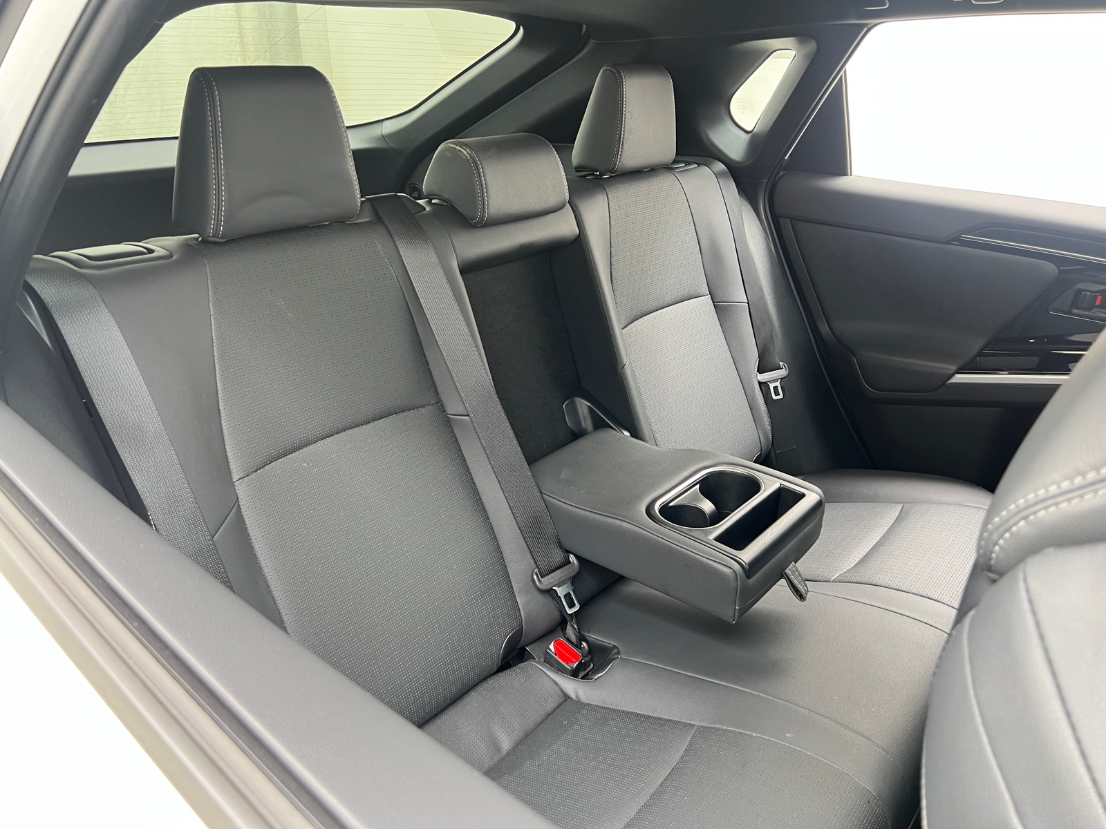 Thumbnail: 2024 Toyota bZ4X - 5