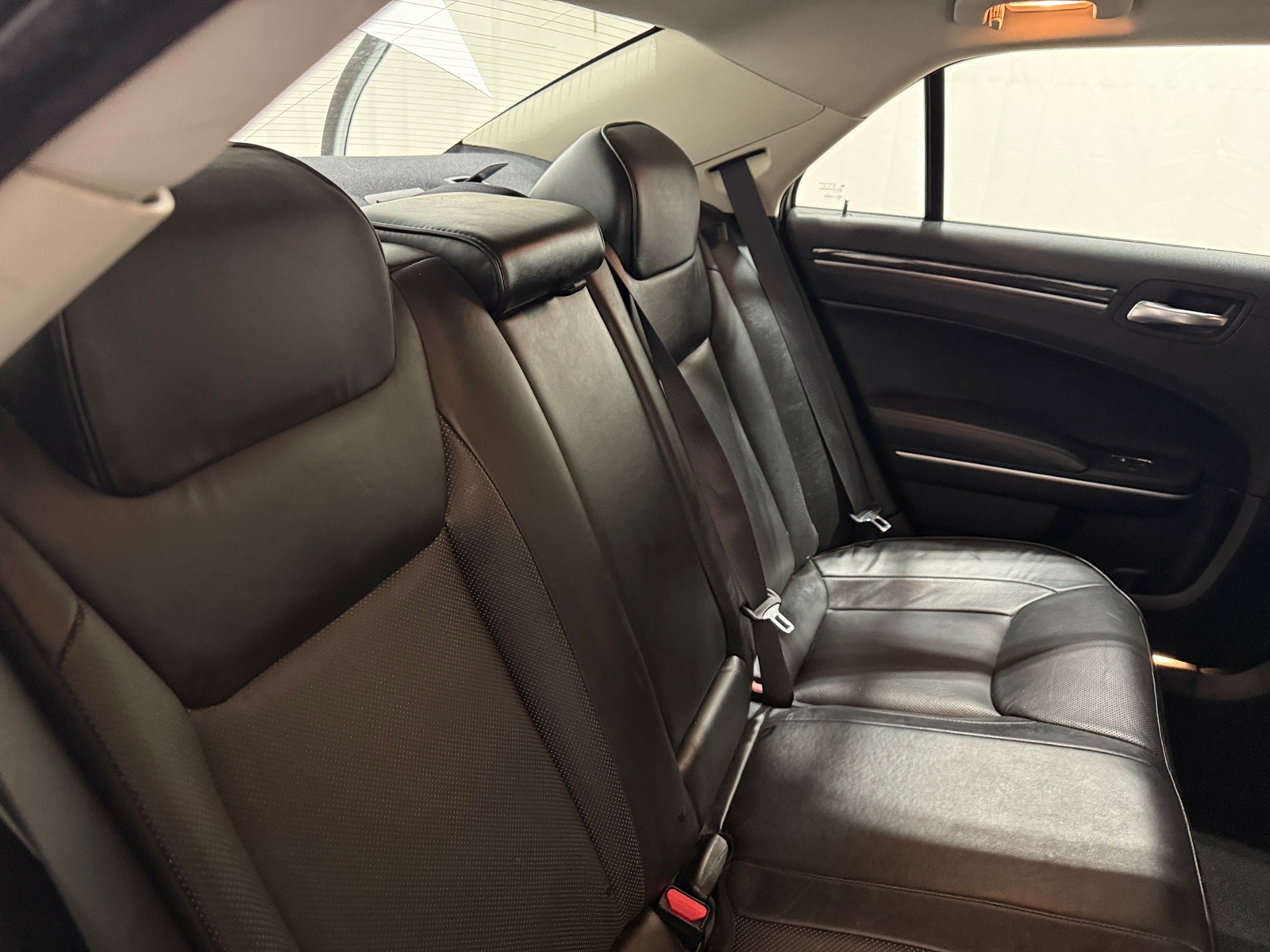 Thumbnail: 2019 Chrysler 300 - 6