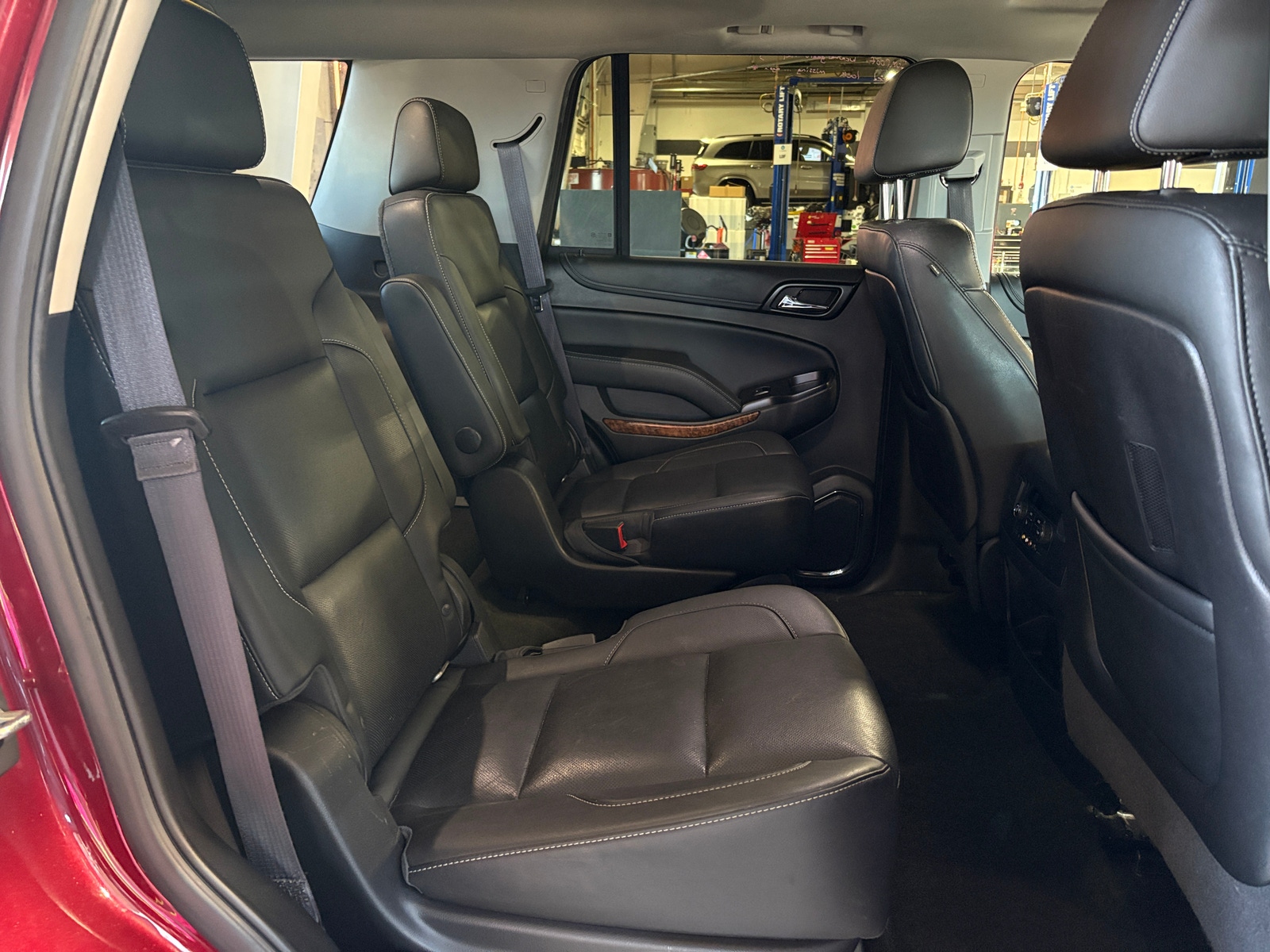 Thumbnail: 2016 Chevrolet Tahoe - 5