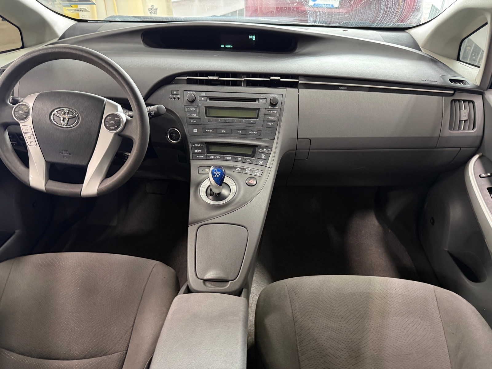 Thumbnail: 2011 Toyota Prius - 3