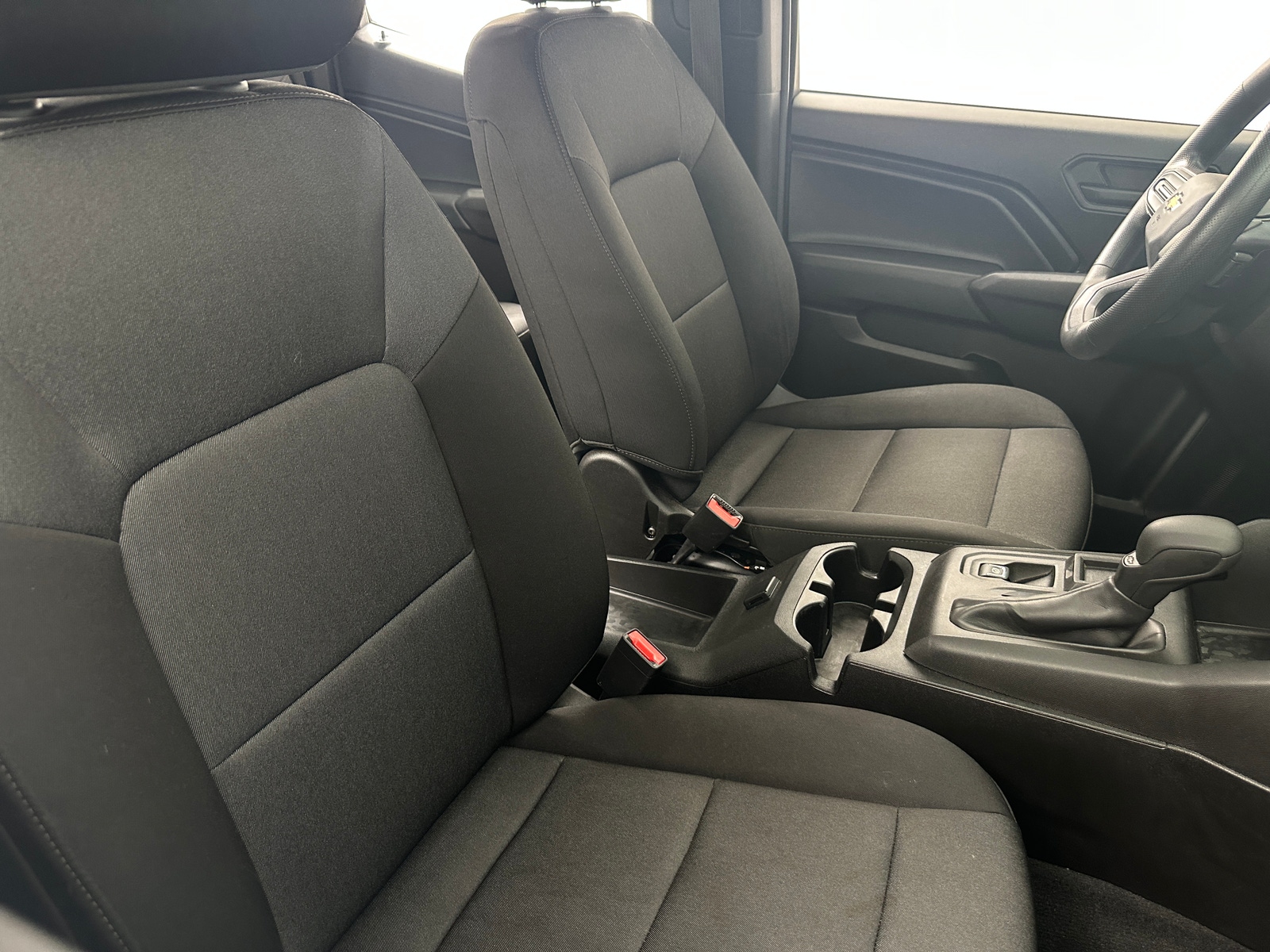 Thumbnail: 2024 Chevrolet Colorado - 2