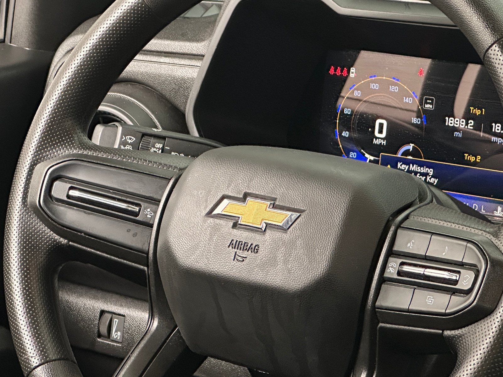 Thumbnail: 2024 Chevrolet Colorado - 5