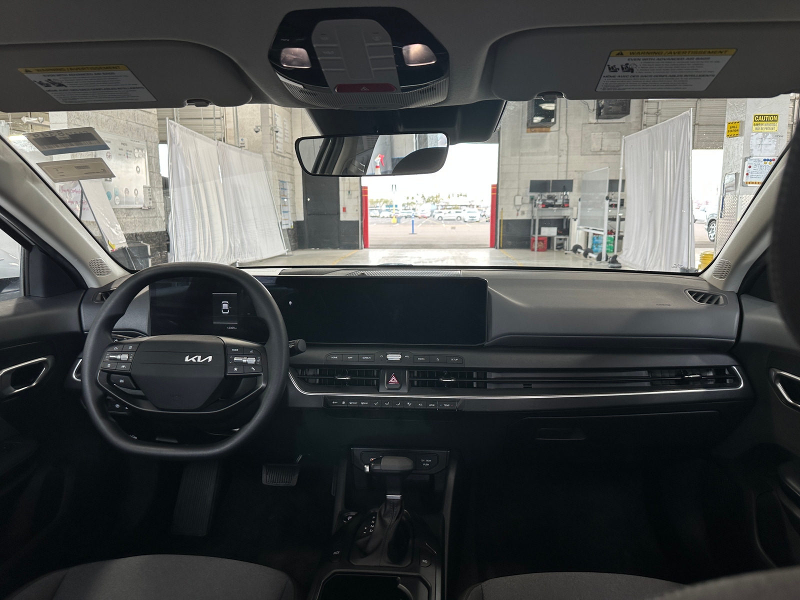 Thumbnail: 2025 Kia K4 - 3