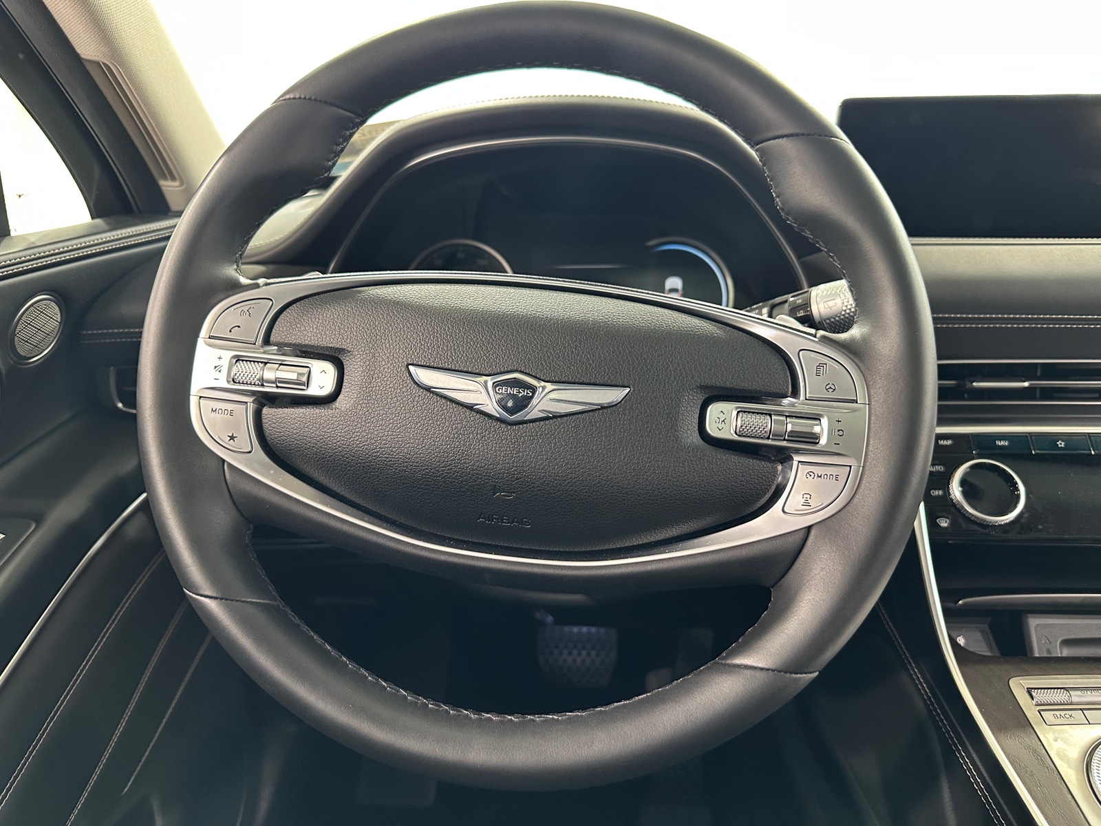 Thumbnail: 2021 Genesis GV80 - 4