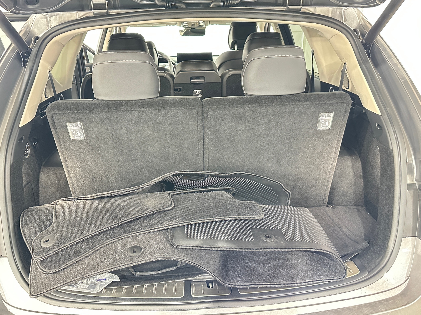 Thumbnail: 2021 Genesis GV80 - 6