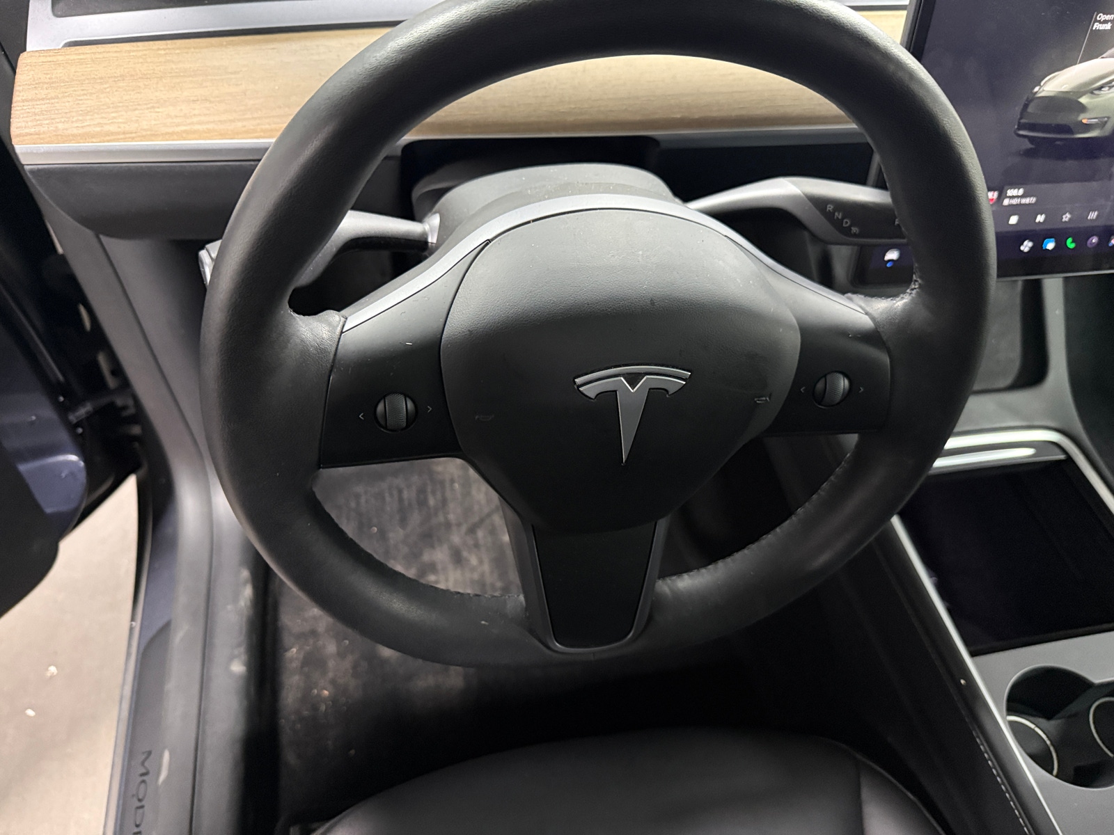 Thumbnail: 2023 Tesla Model Y - 4