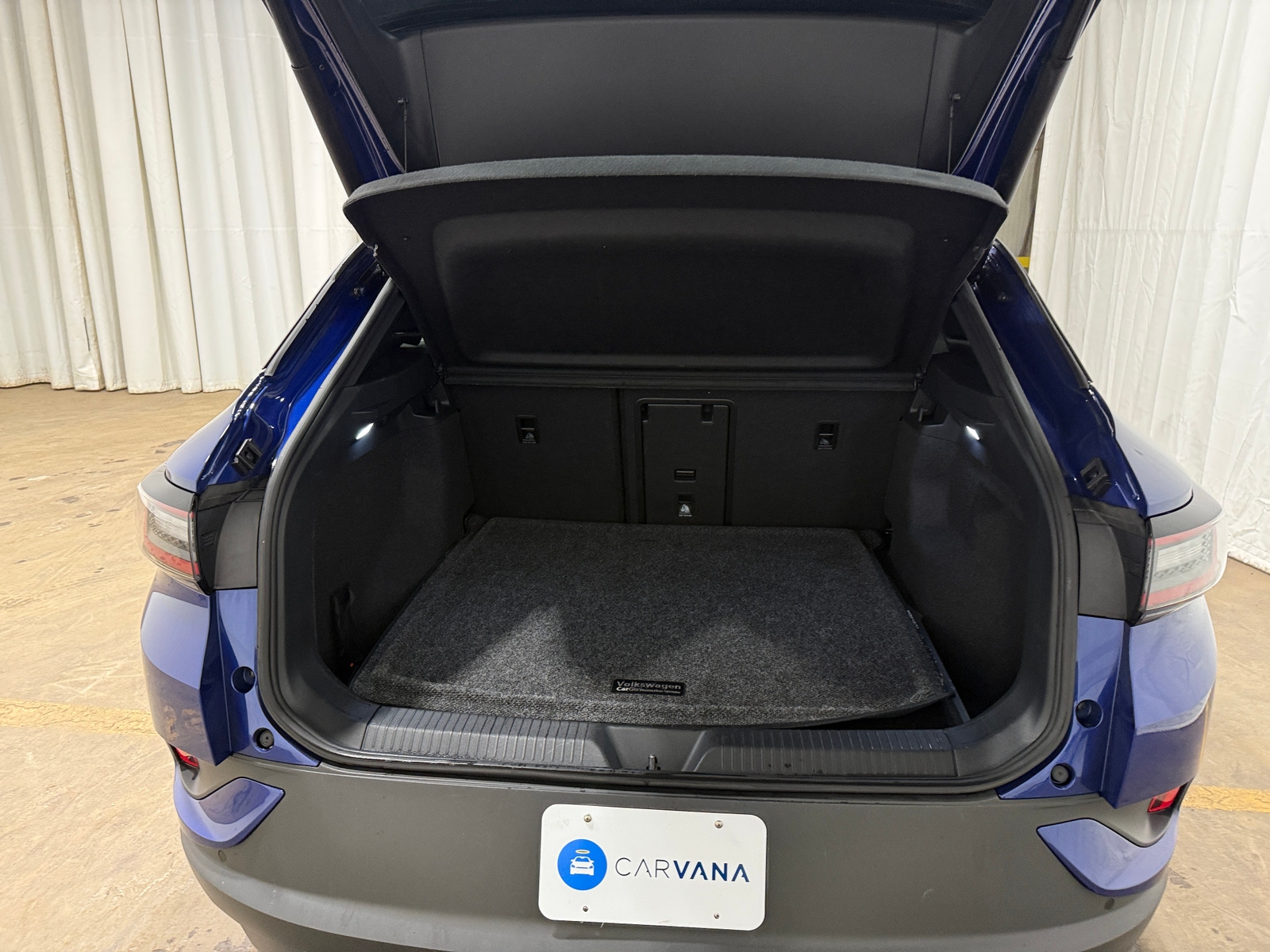 Thumbnail: 2022 Volkswagen ID.4 - 6