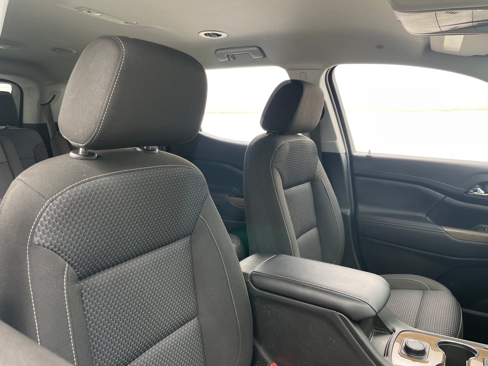 Thumbnail: 2023 GMC Acadia - 2