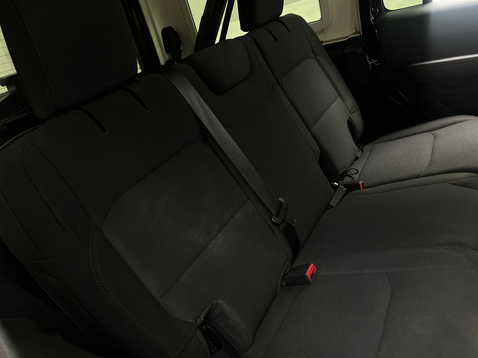 Thumbnail: 2020 Jeep Wrangler - 6