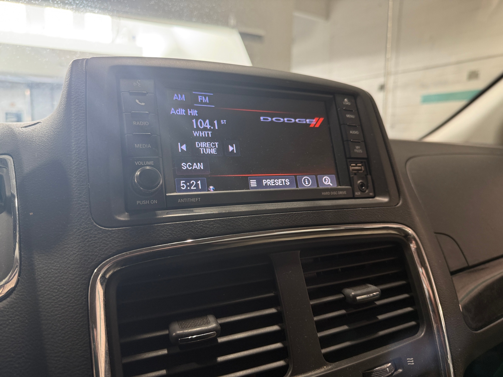 Thumbnail: 2018 Dodge Grand Caravan - 4