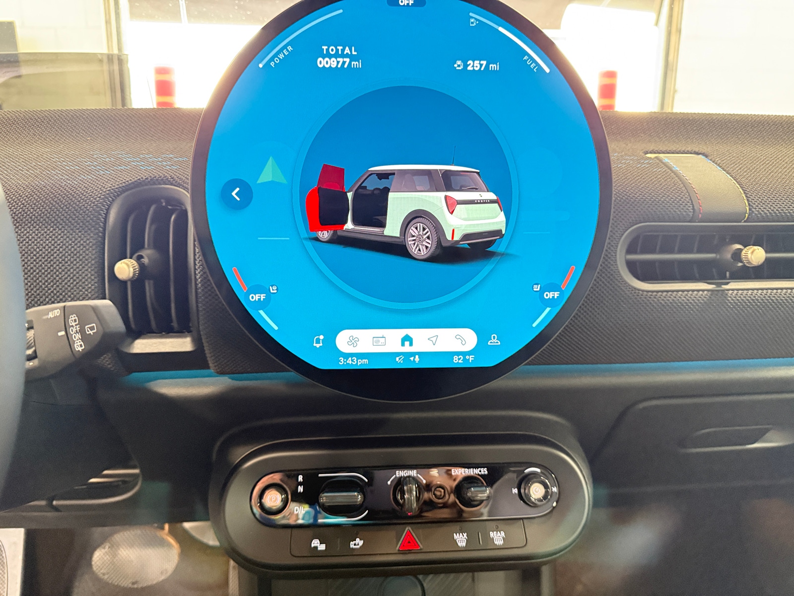 Thumbnail: 2025 MINI Cooper Hardtop - 4