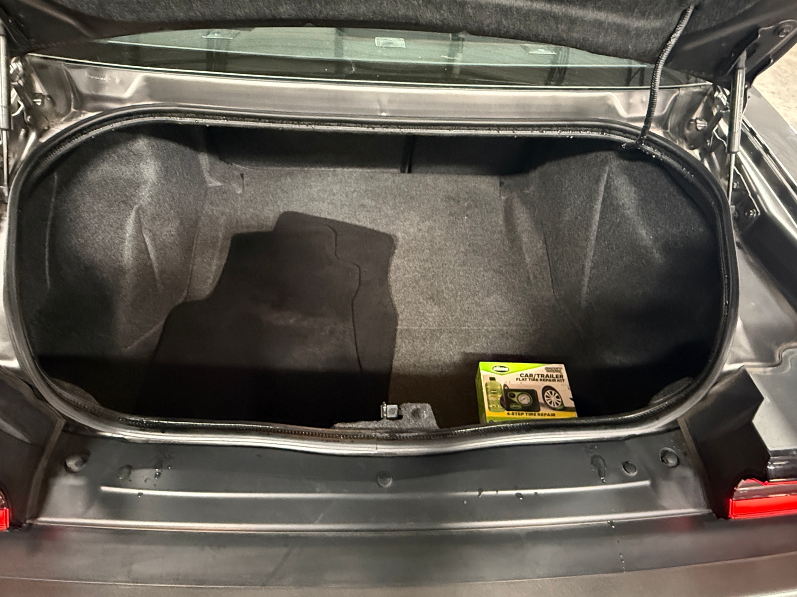 Thumbnail: 2021 Dodge Challenger - 6