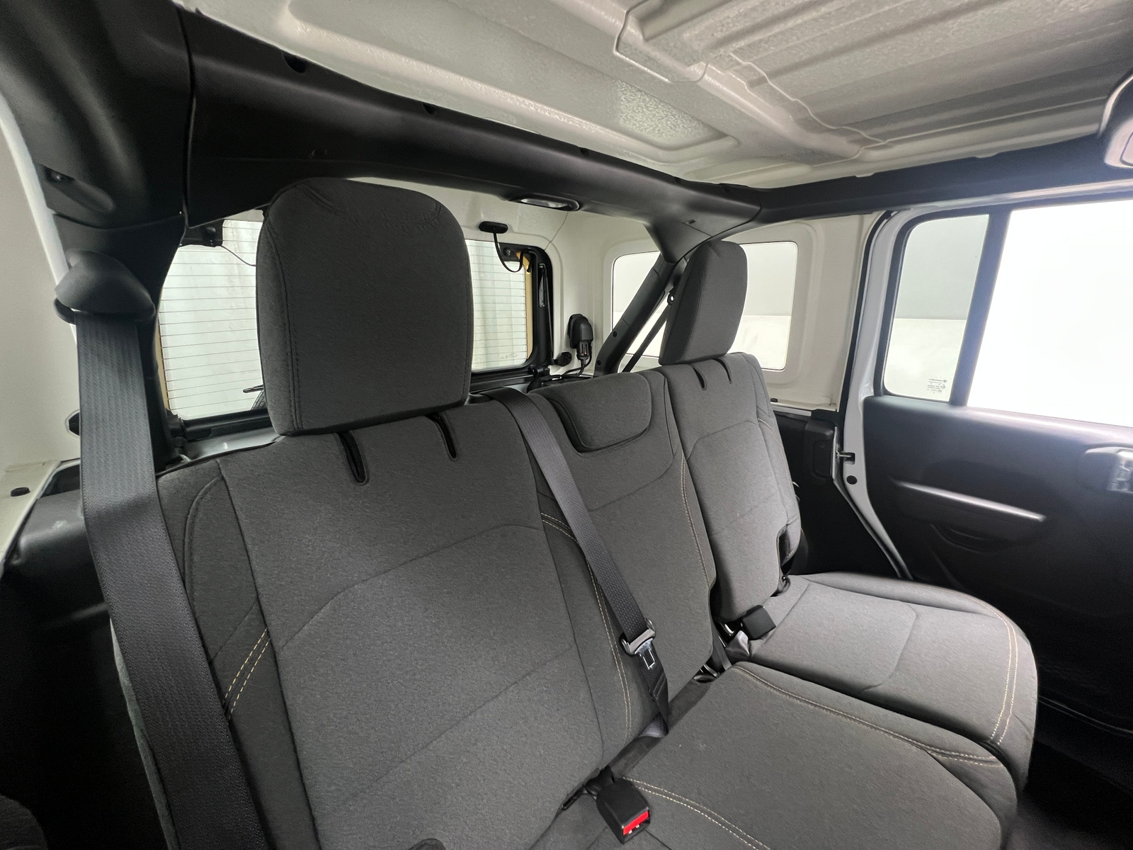 Thumbnail: 2025 Jeep Wrangler - 6