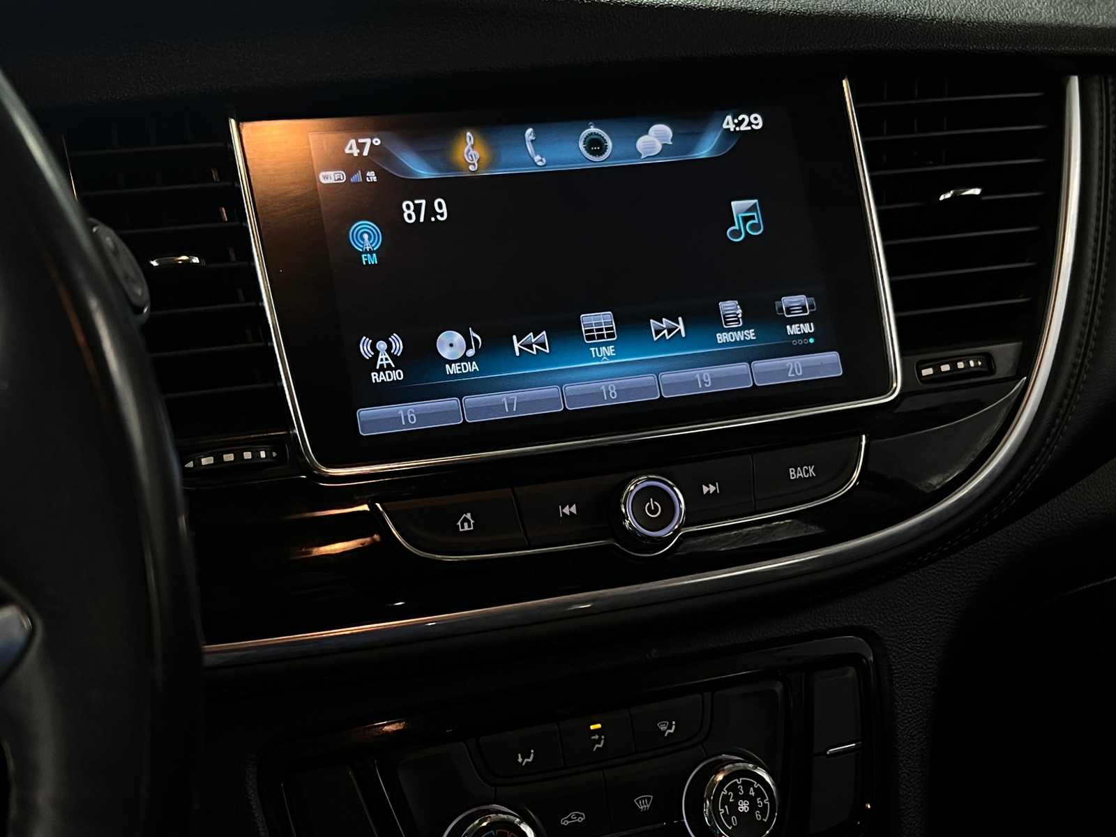 Thumbnail: 2018 Buick Encore - 4