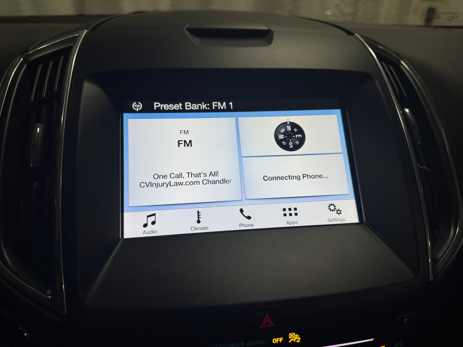 Thumbnail: 2019 Ford Edge - 3