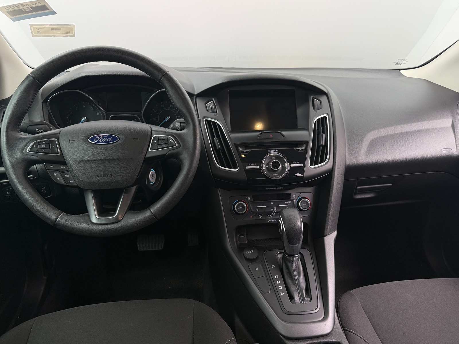 Thumbnail: 2018 Ford Focus - 3