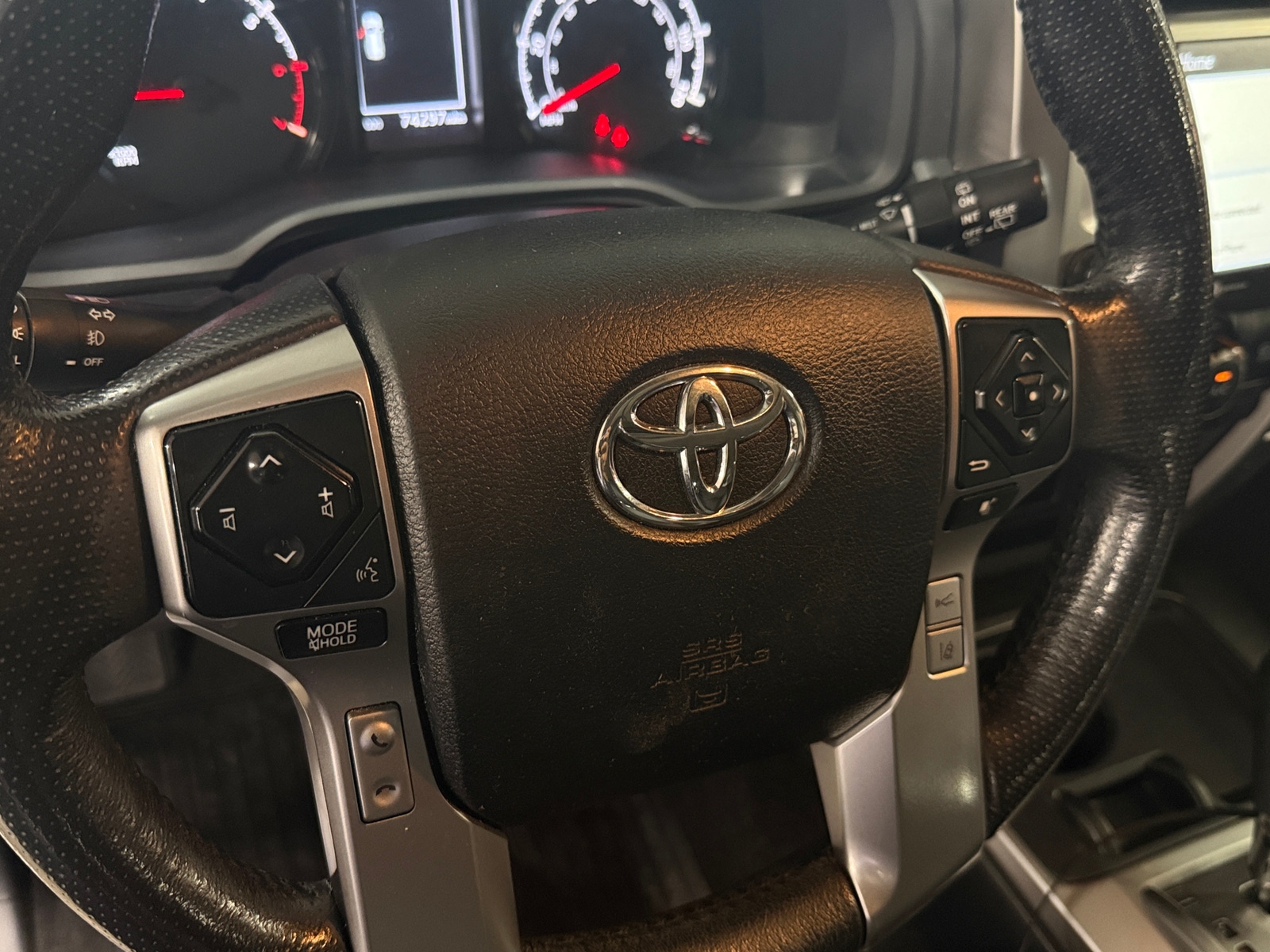 Thumbnail: 2023 Toyota 4Runner - 4