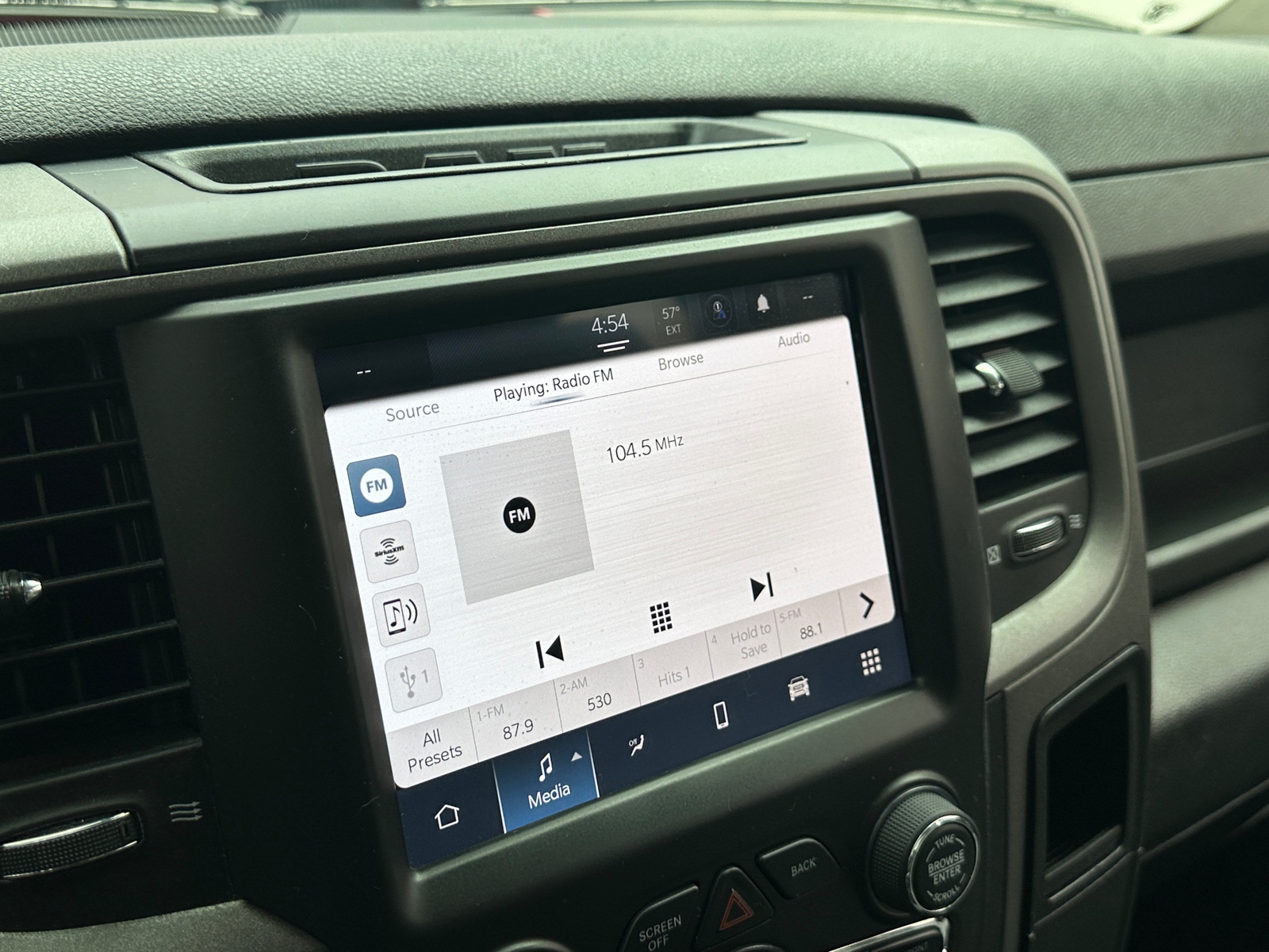 Thumbnail: 2022 RAM 1500 Classic - 4