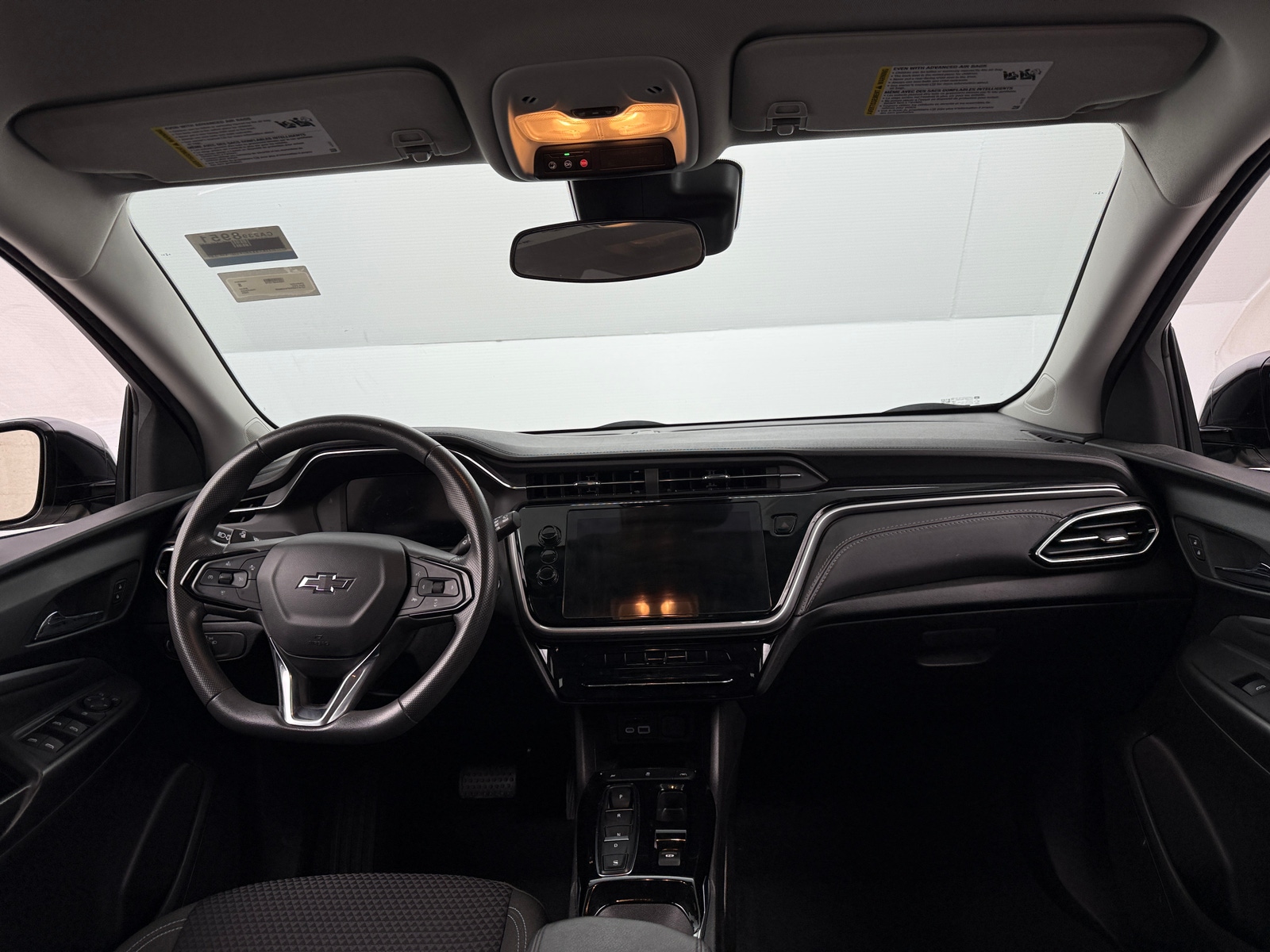 Thumbnail: 2023 Chevrolet Bolt EUV - 3