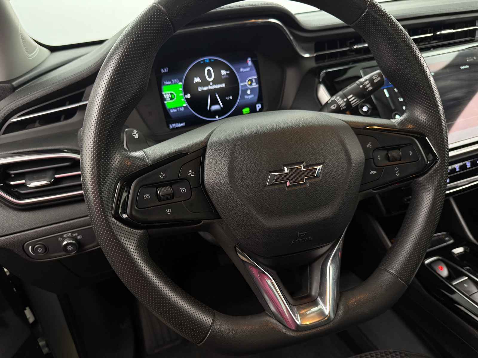 Thumbnail: 2023 Chevrolet Bolt EUV - 5