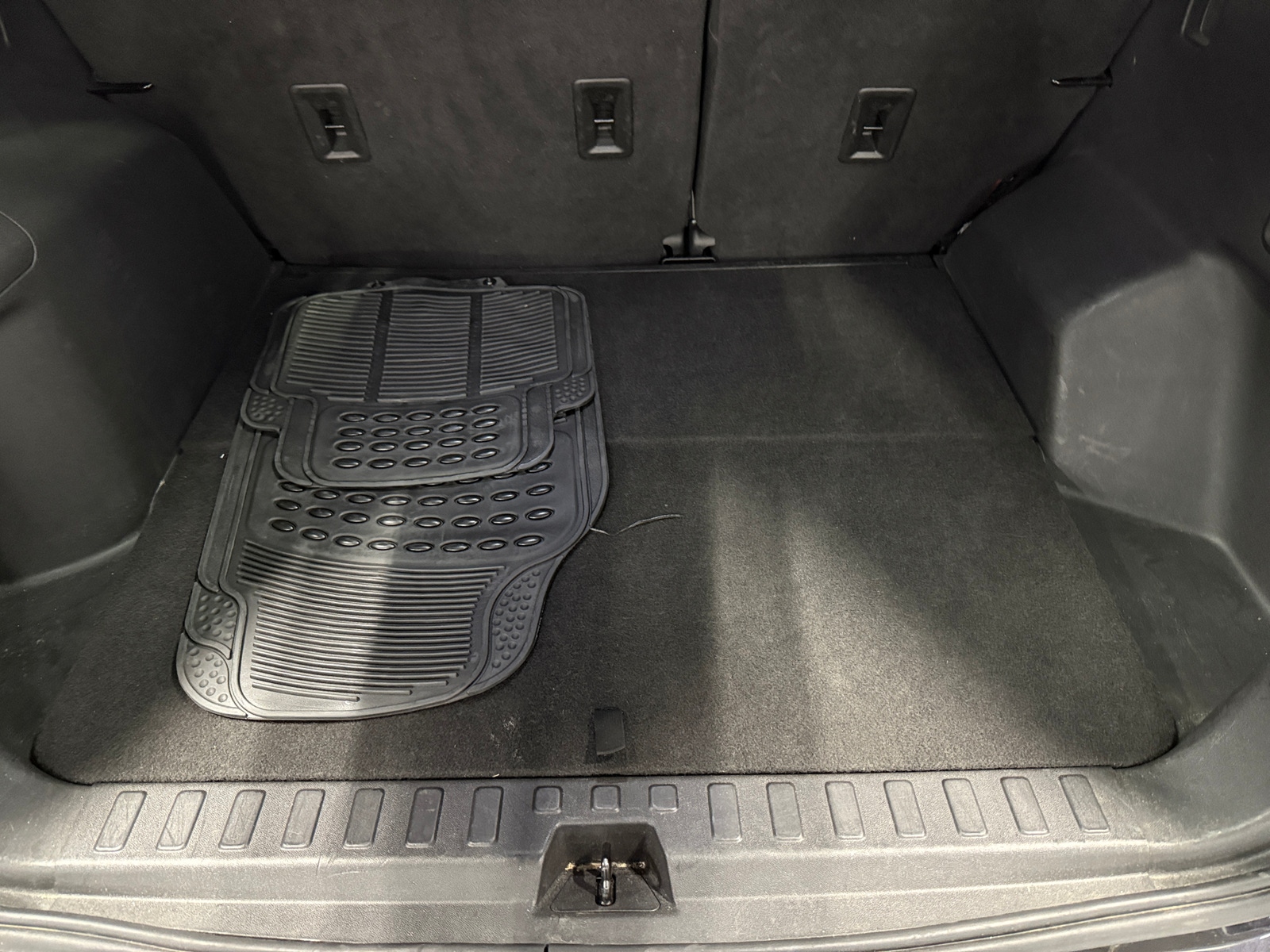 Thumbnail: 2023 Chevrolet Equinox - 7