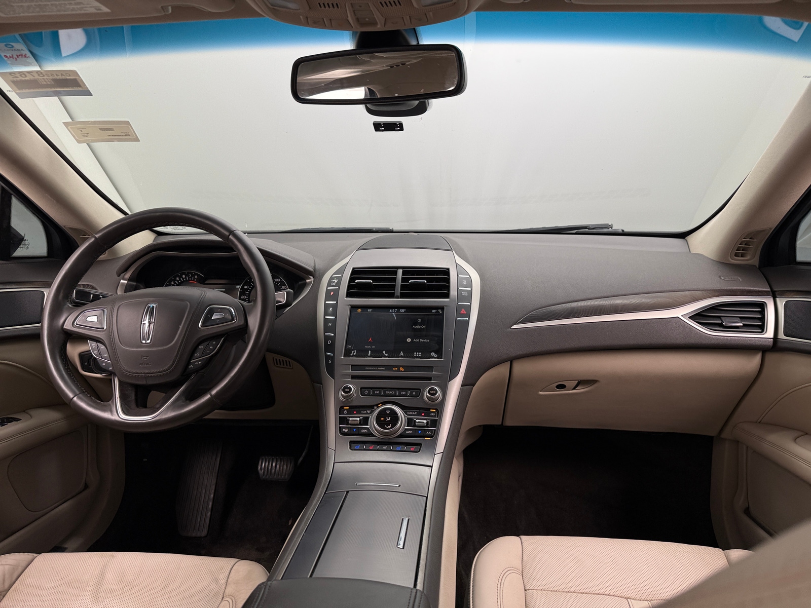 Thumbnail: 2017 Lincoln MKZ - 2