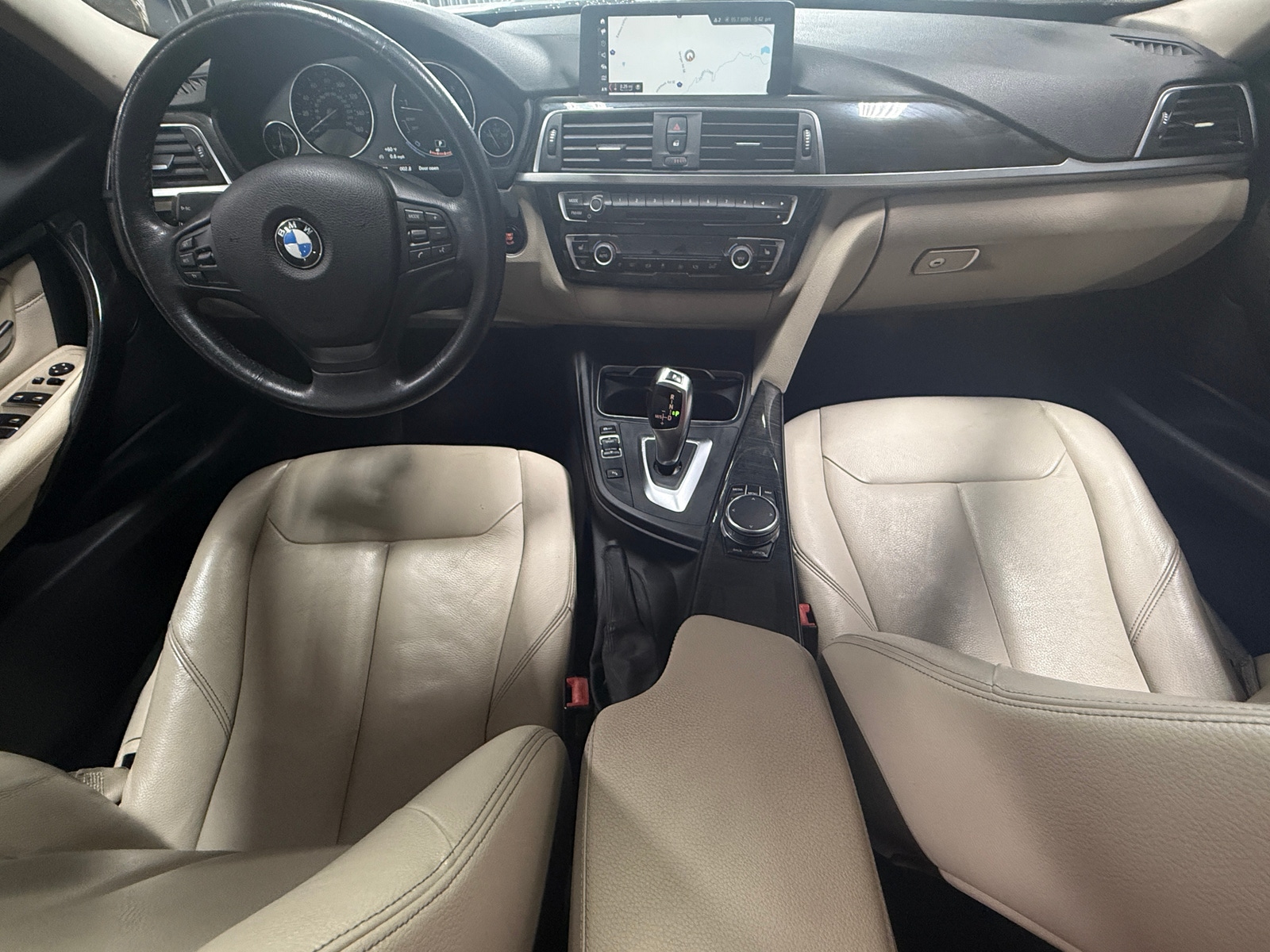 Thumbnail: 2018 BMW 3 Series - 2