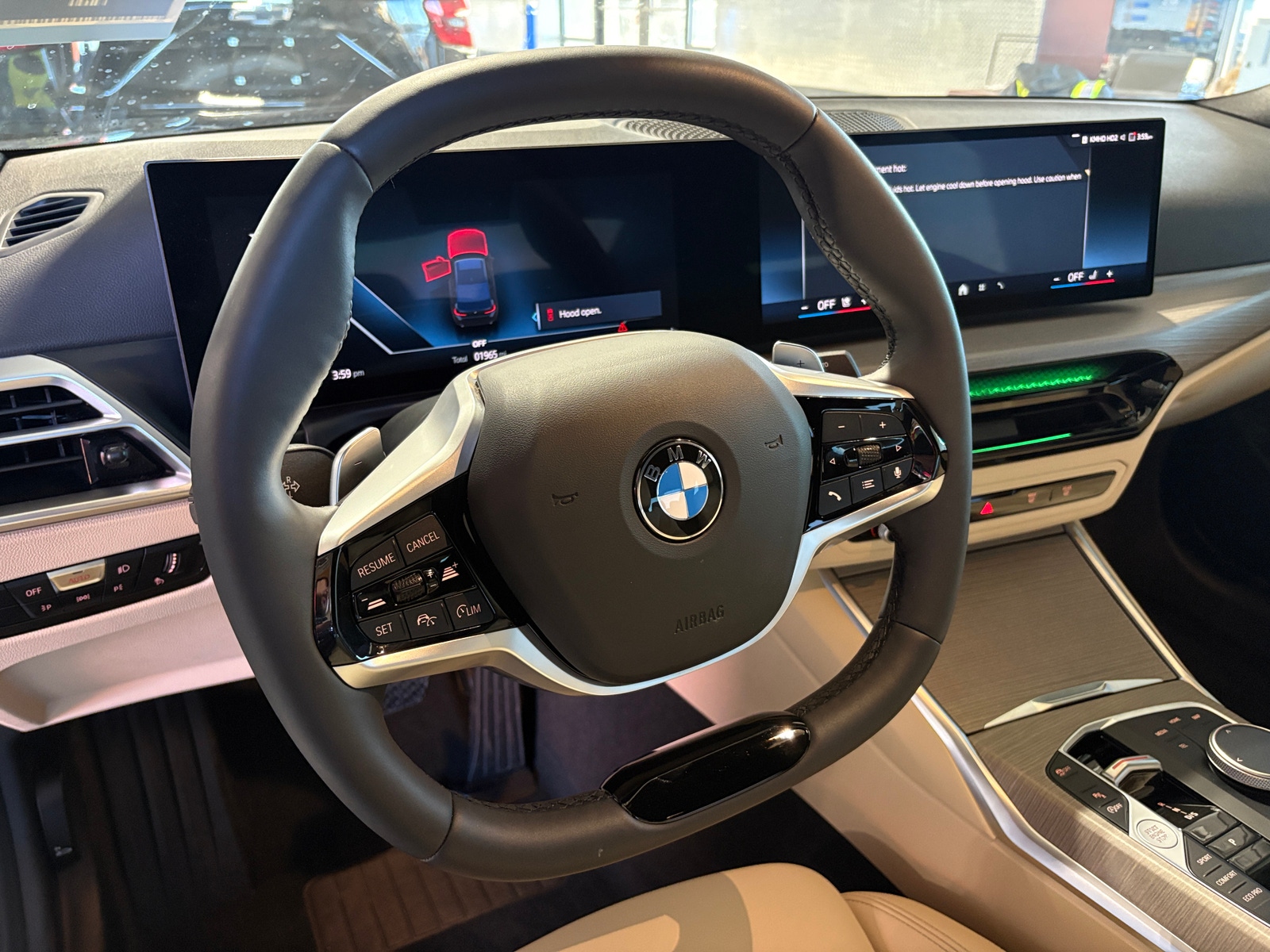 Thumbnail: 2025 BMW 3 Series - 4