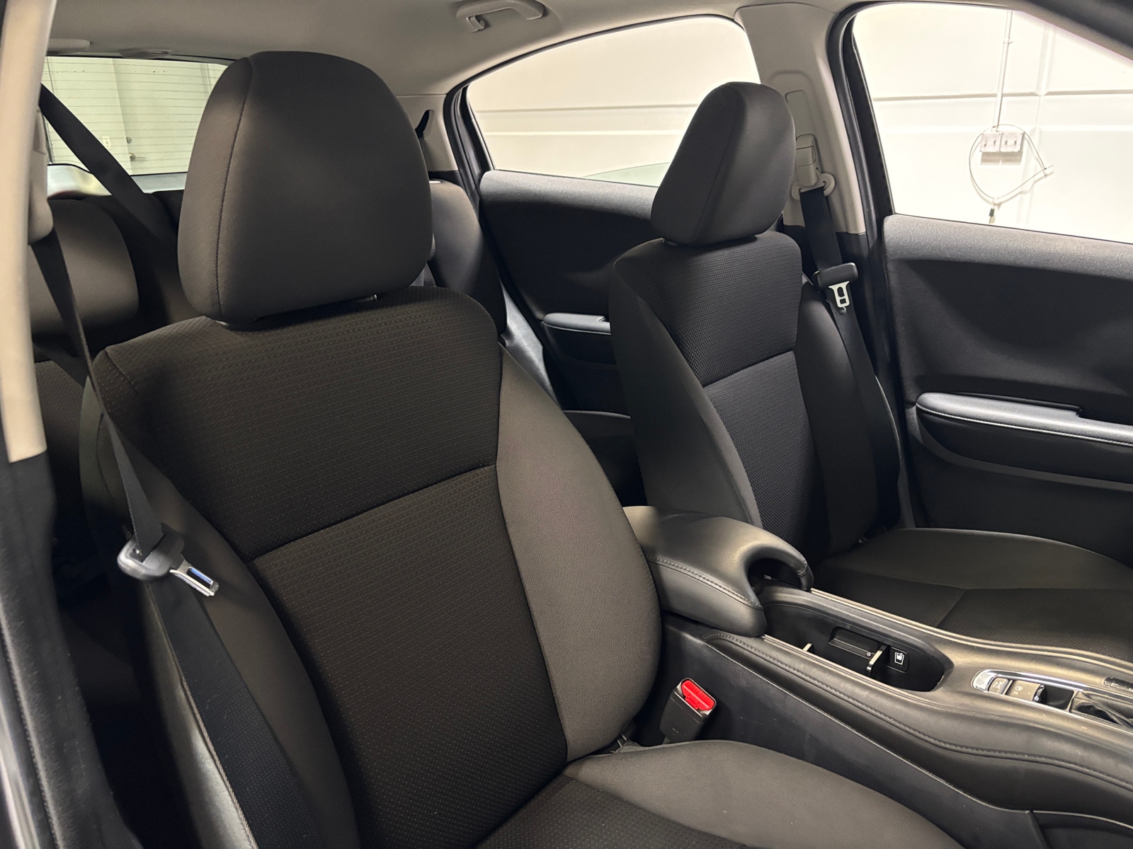 Thumbnail: 2021 Honda HR-V - 2