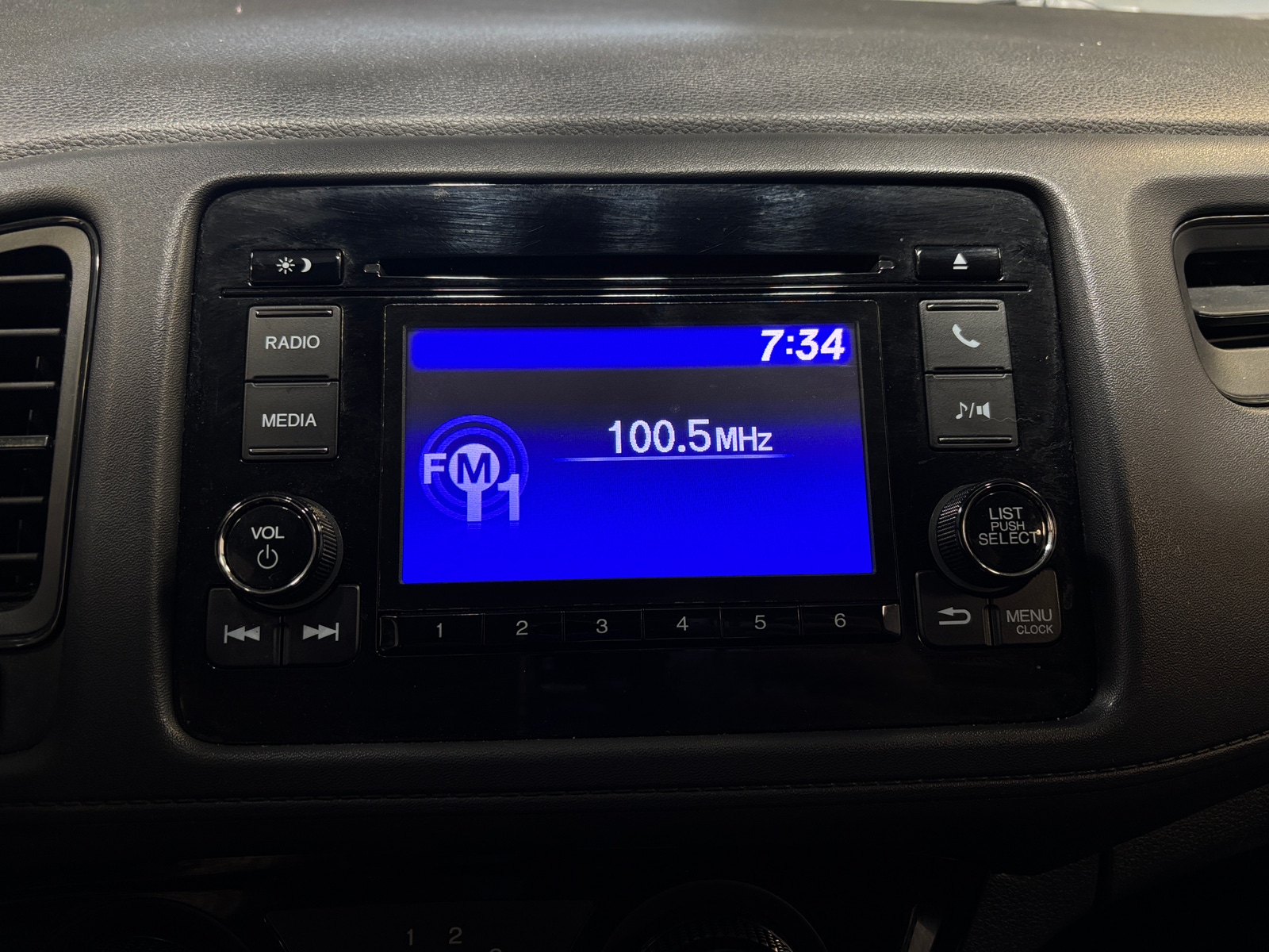 Thumbnail: 2021 Honda HR-V - 4