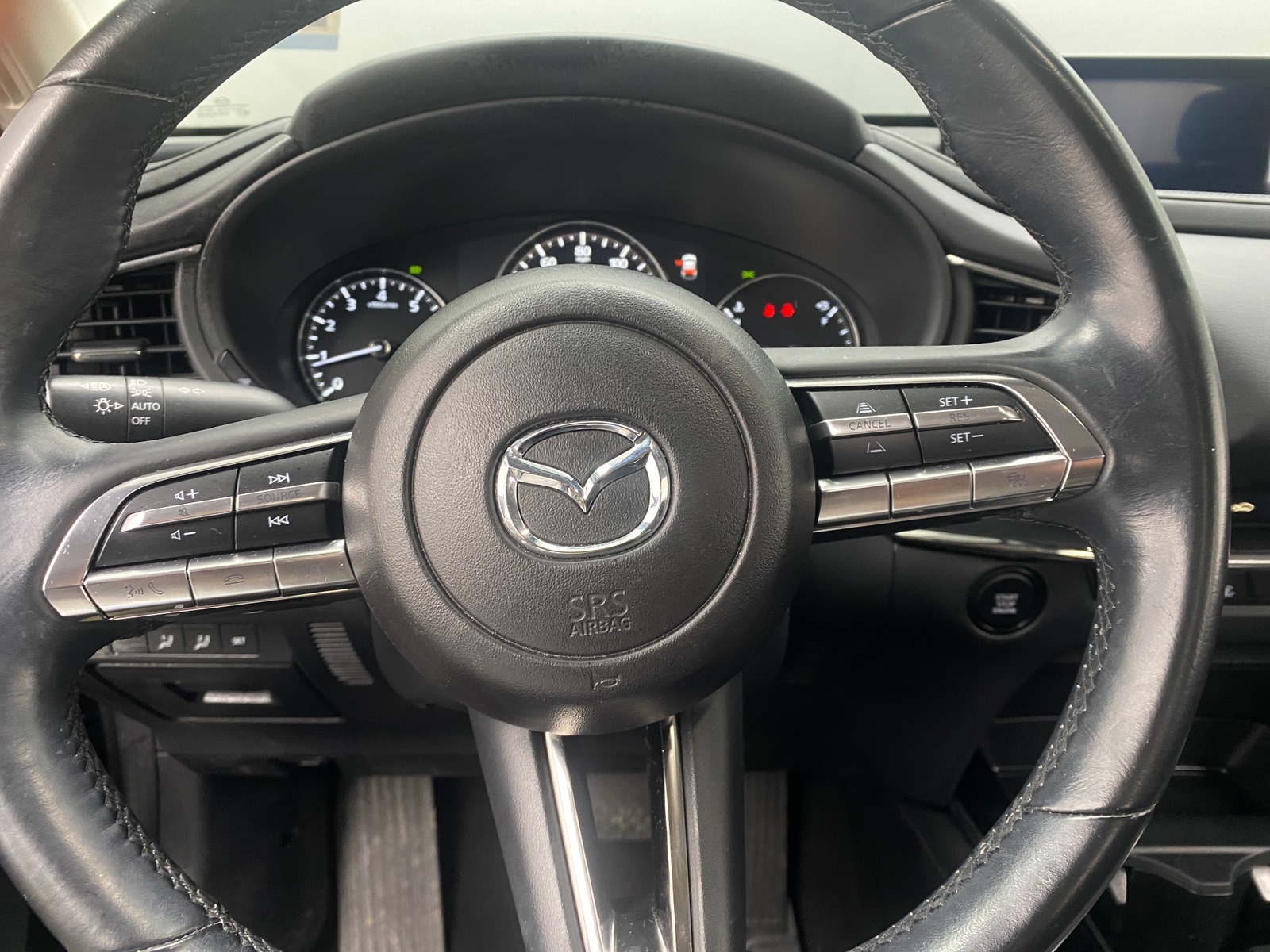 Thumbnail: 2023 Mazda CX-30 - 4