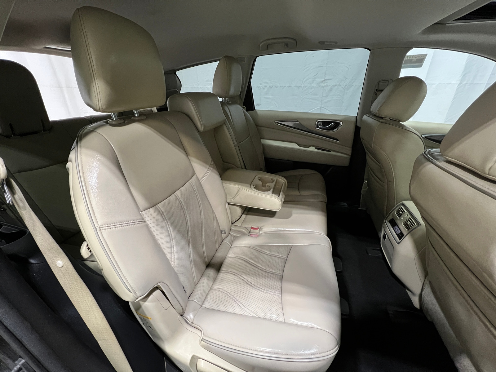 Thumbnail: 2017 INFINITI QX60 - 5