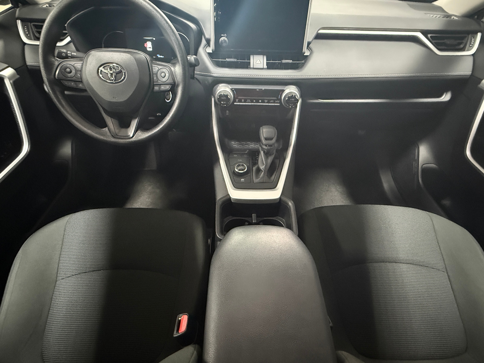 Thumbnail: 2025 Toyota RAV4 - 3