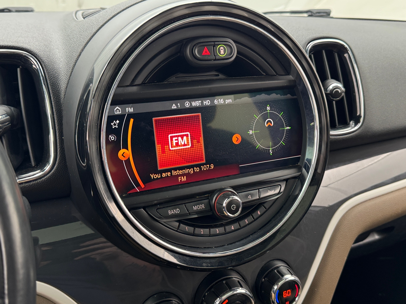 Thumbnail: 2019 MINI Cooper Countryman - 3