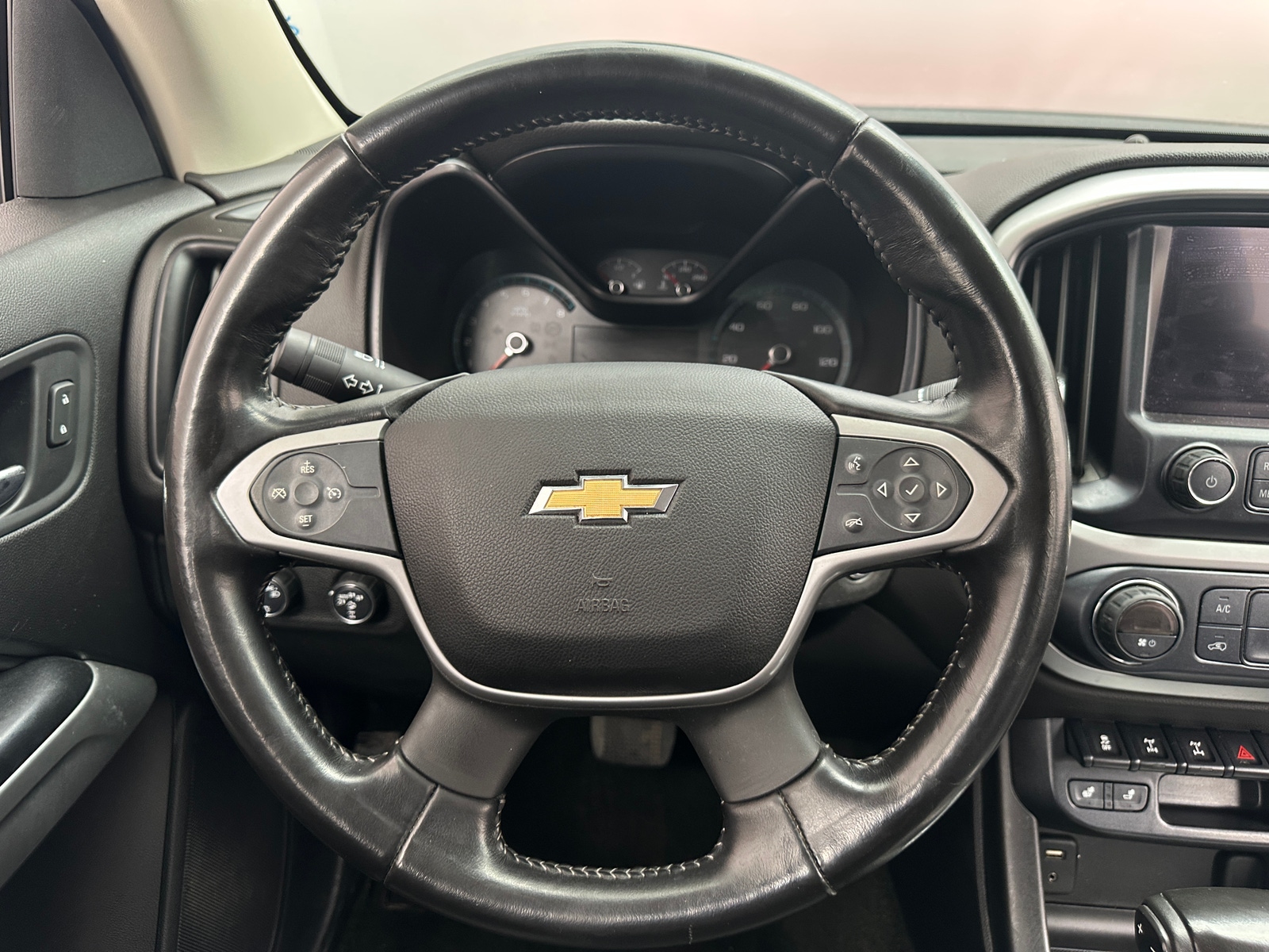 Thumbnail: 2018 Chevrolet Colorado - 4