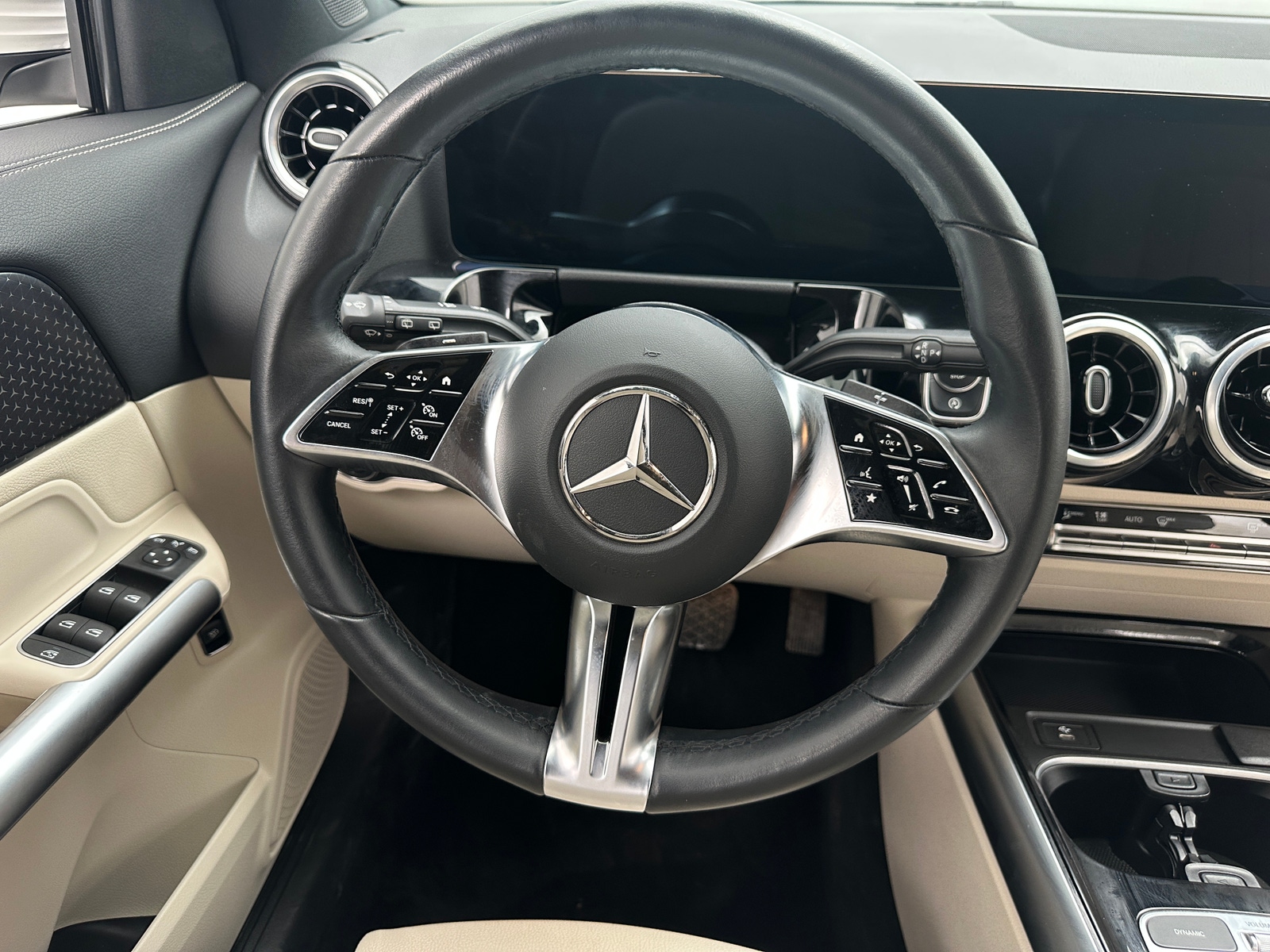 Thumbnail: 2025 Mercedes-Benz GLA - 4