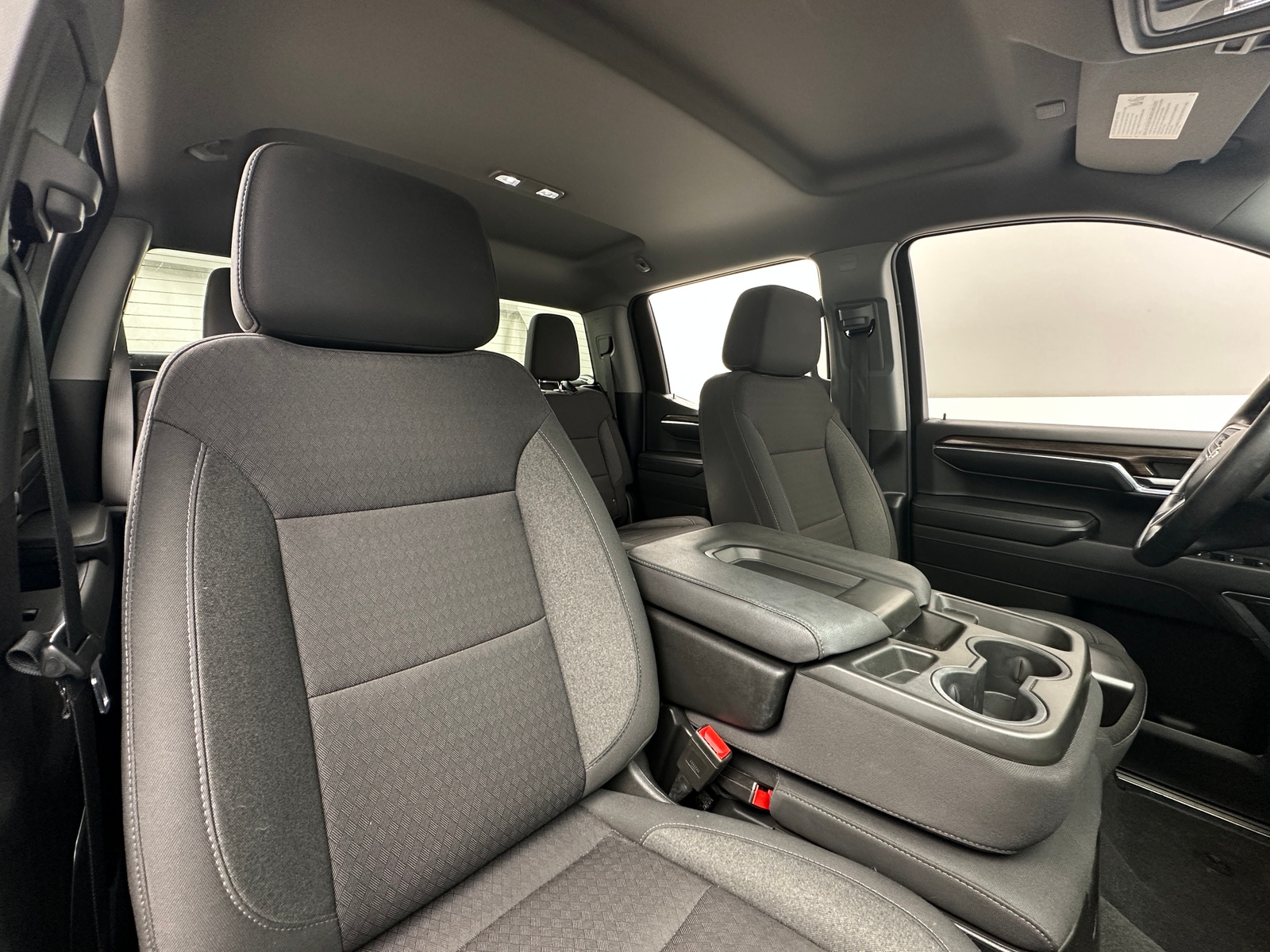 Thumbnail: 2024 Chevrolet Silverado 1500 - 2