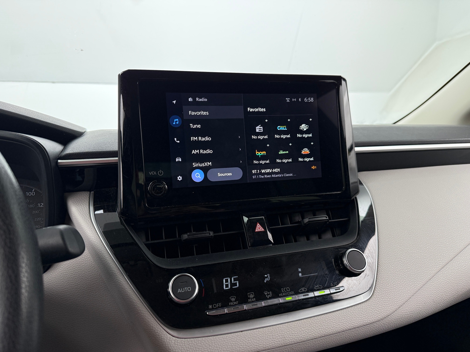 Thumbnail: 2024 Toyota Corolla - 4