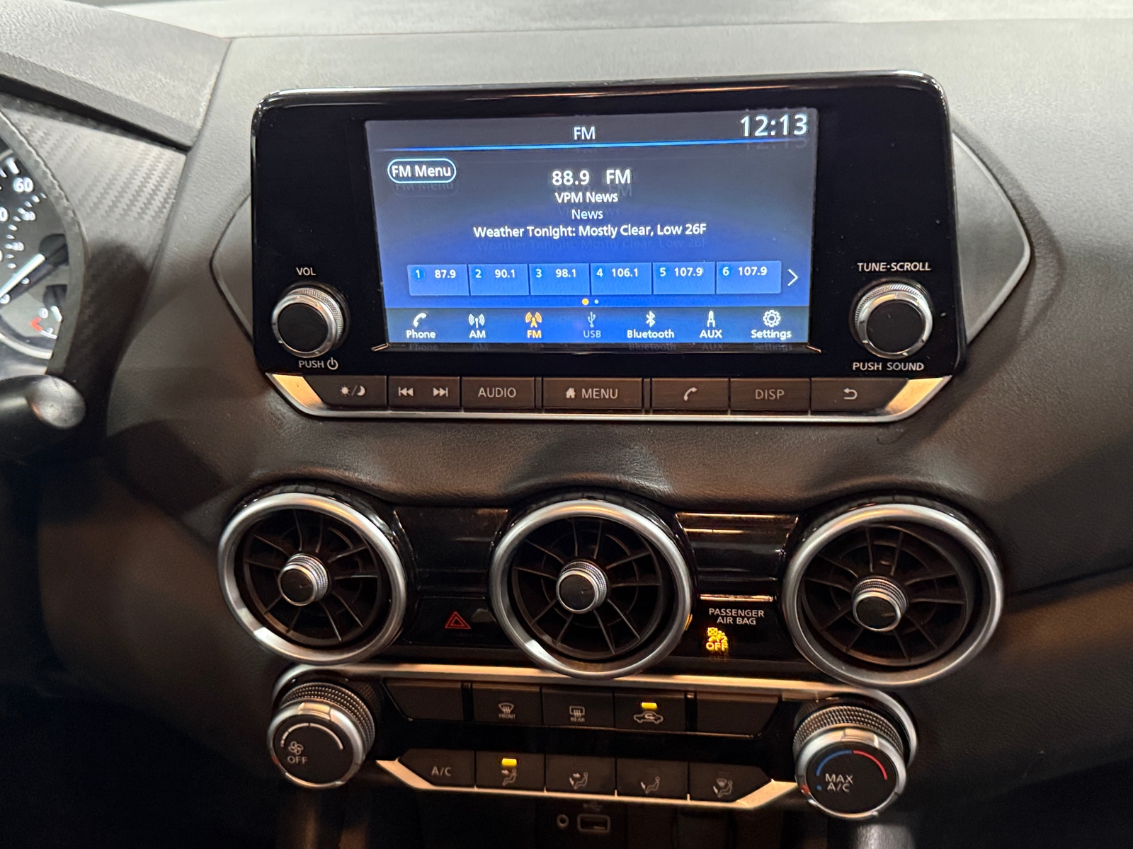 Thumbnail: 2022 Nissan Sentra - 4