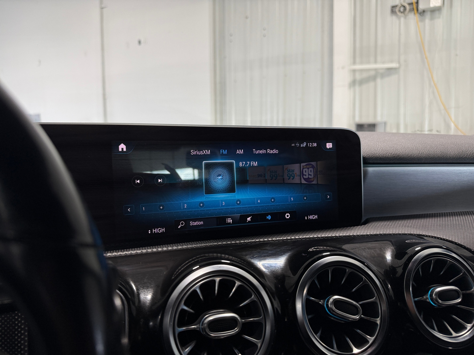 Thumbnail: 2019 Mercedes-Benz A-Class - 3