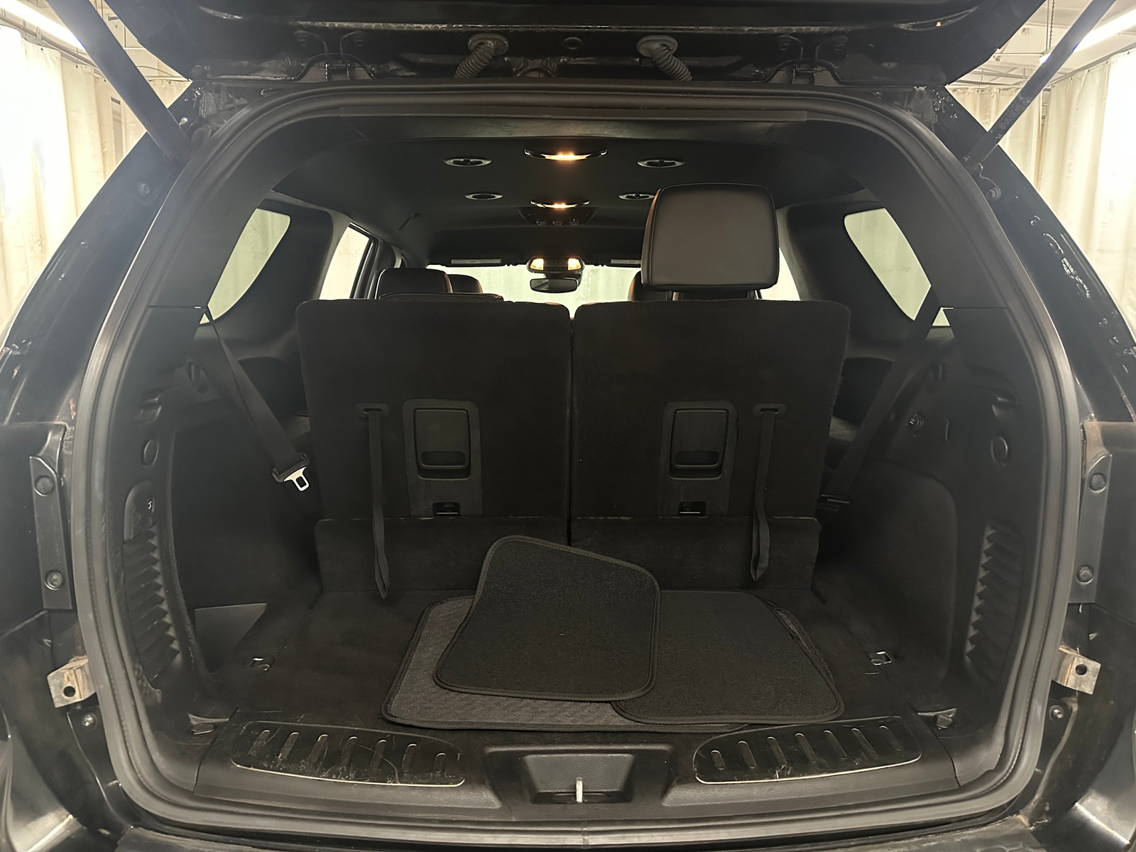 Thumbnail: 2022 Dodge Durango - 6