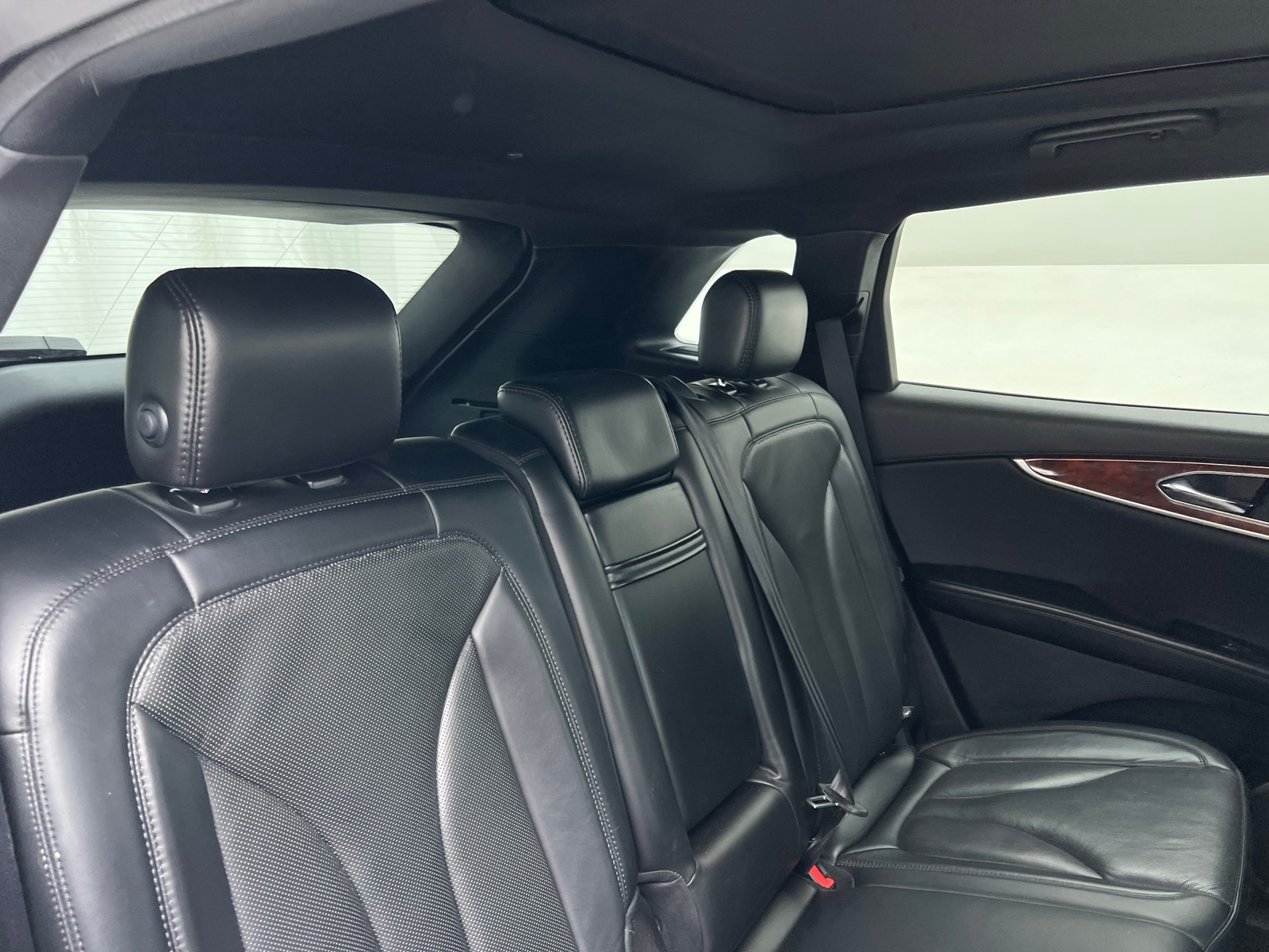 Thumbnail: 2019 Lincoln Nautilus - 5